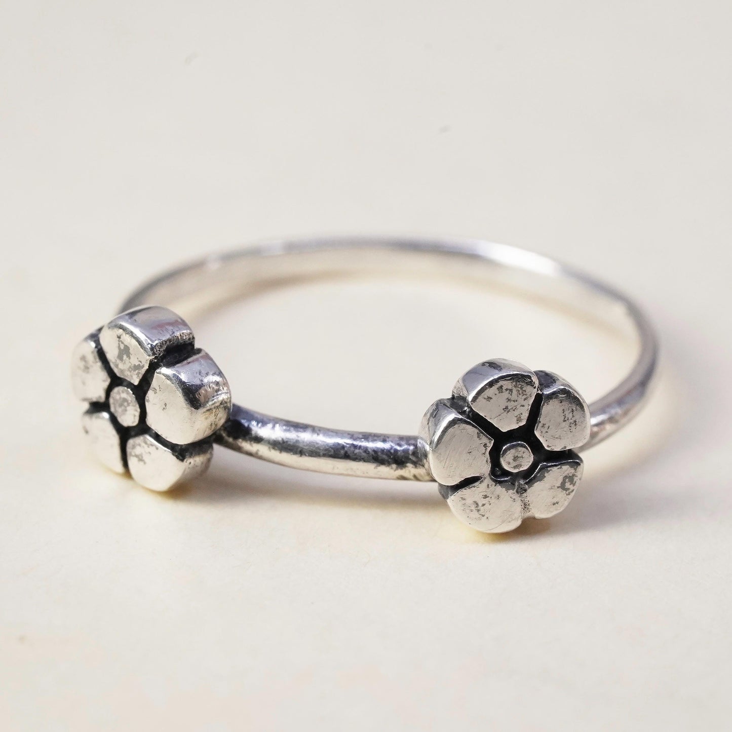 Size 5.5, vintage Sterling silver handmade ring, 925 flower
