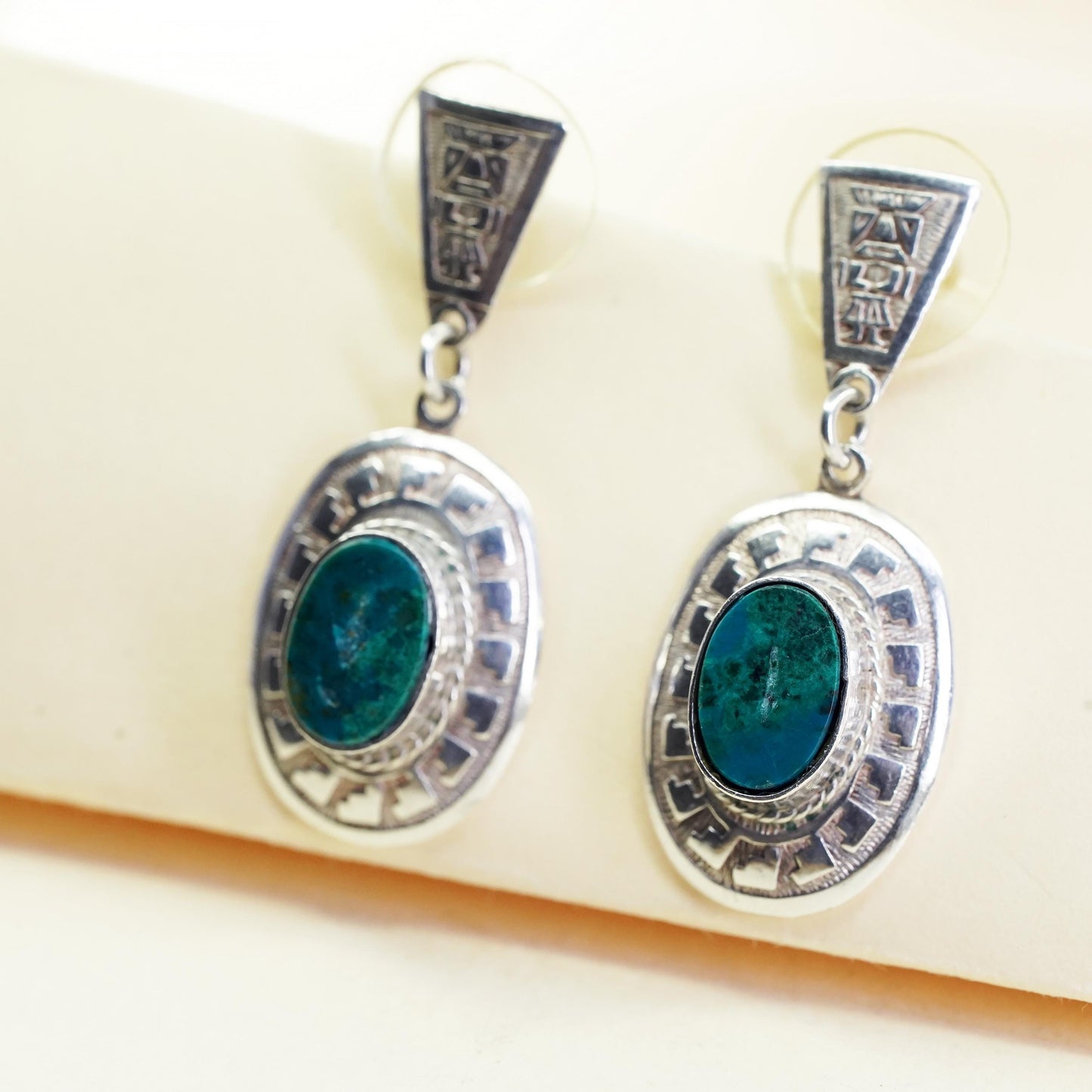 Native American Sterling 925 silver handmade oval earrings with turquoise