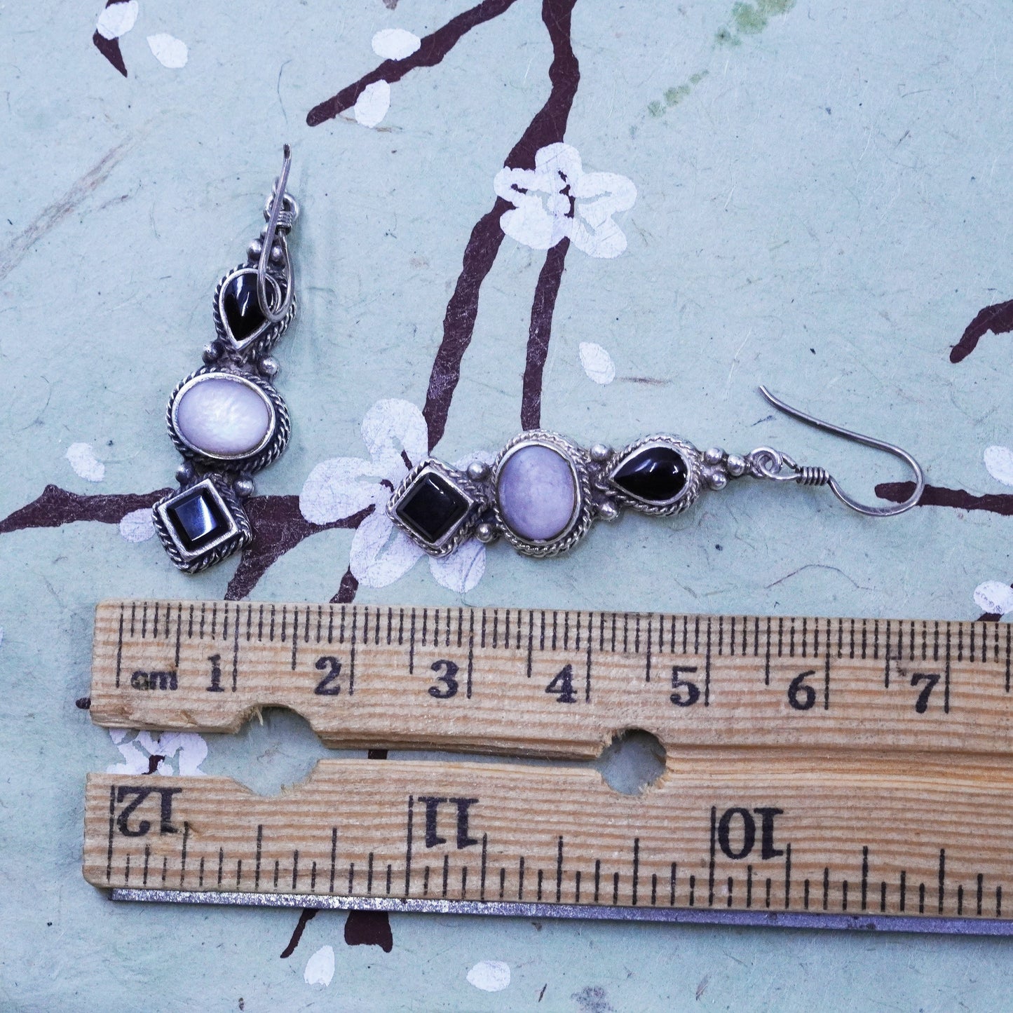 Vintage Sterling silver handmade earrings, 925 teardrop onyx mother of pearl