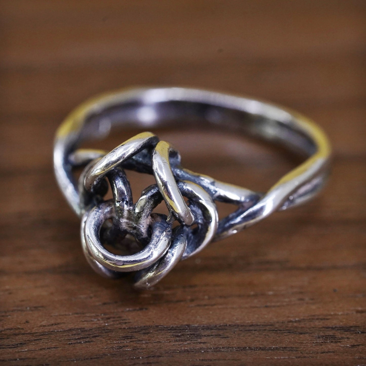 Size 6, vintage Sterling silver handmade knot ring, 925 wired band