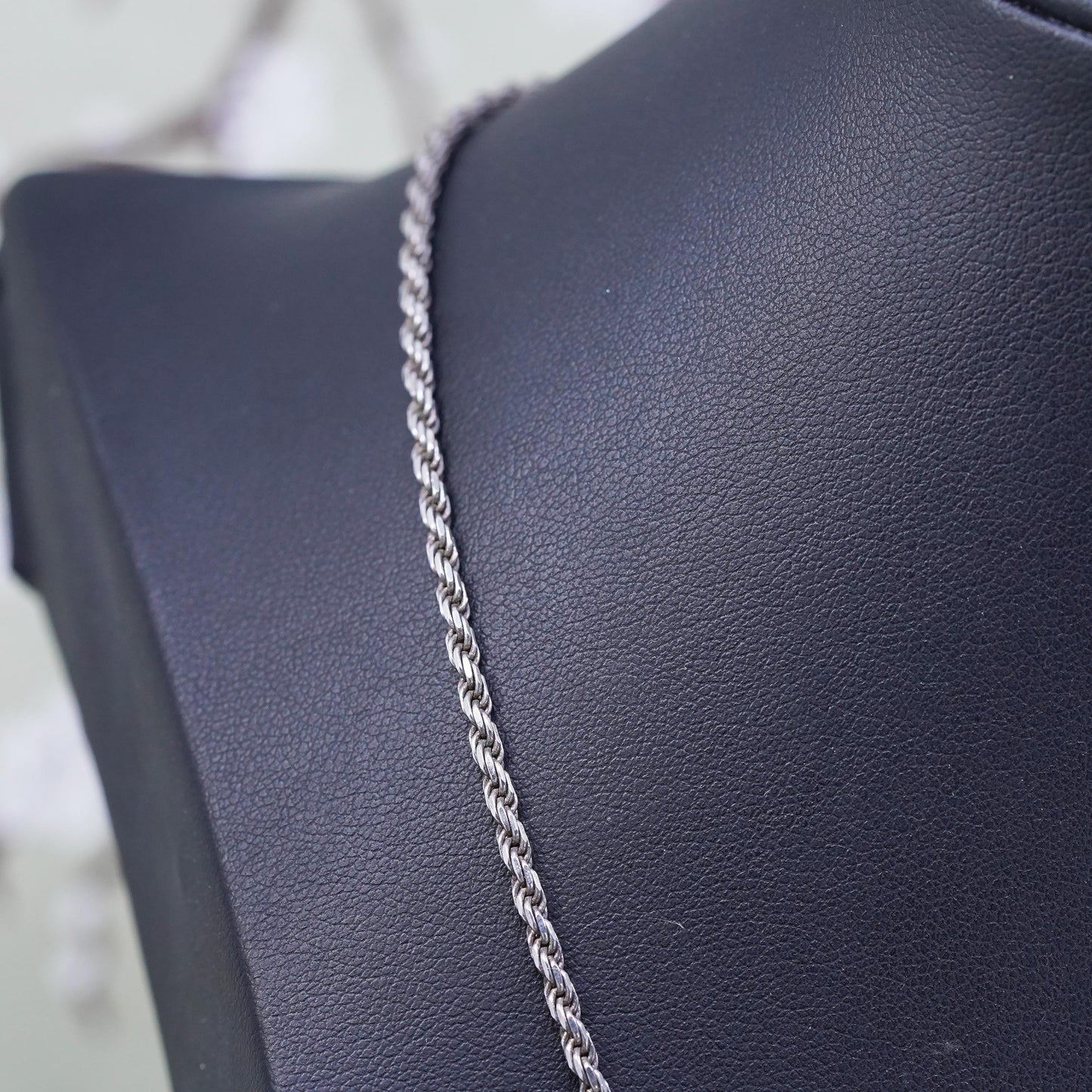 18" 2mm, vintage Sterling silver necklace, Italy 925 diamond rope chain