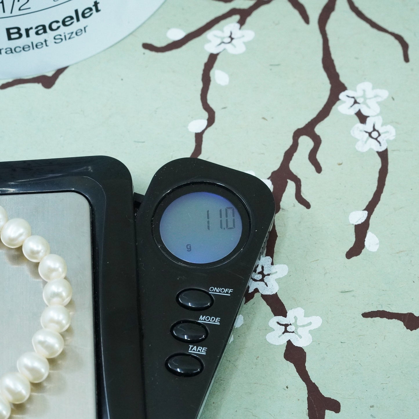 6.25”, Vintage handmade bracelet, freshwater pearl with elastic band