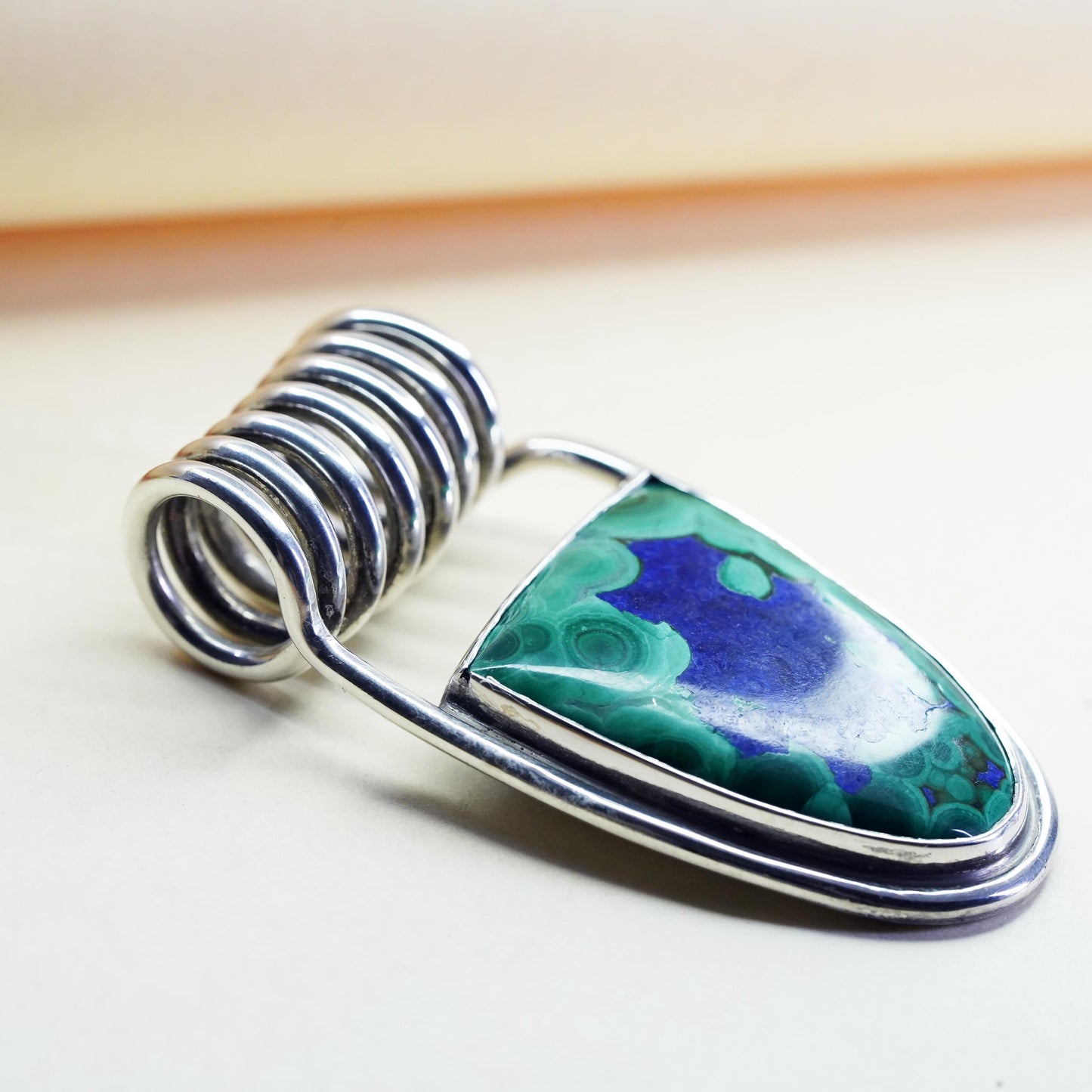 Vintage sterling 925 silver handmade spring pendant w/ Azurmalachite malachite