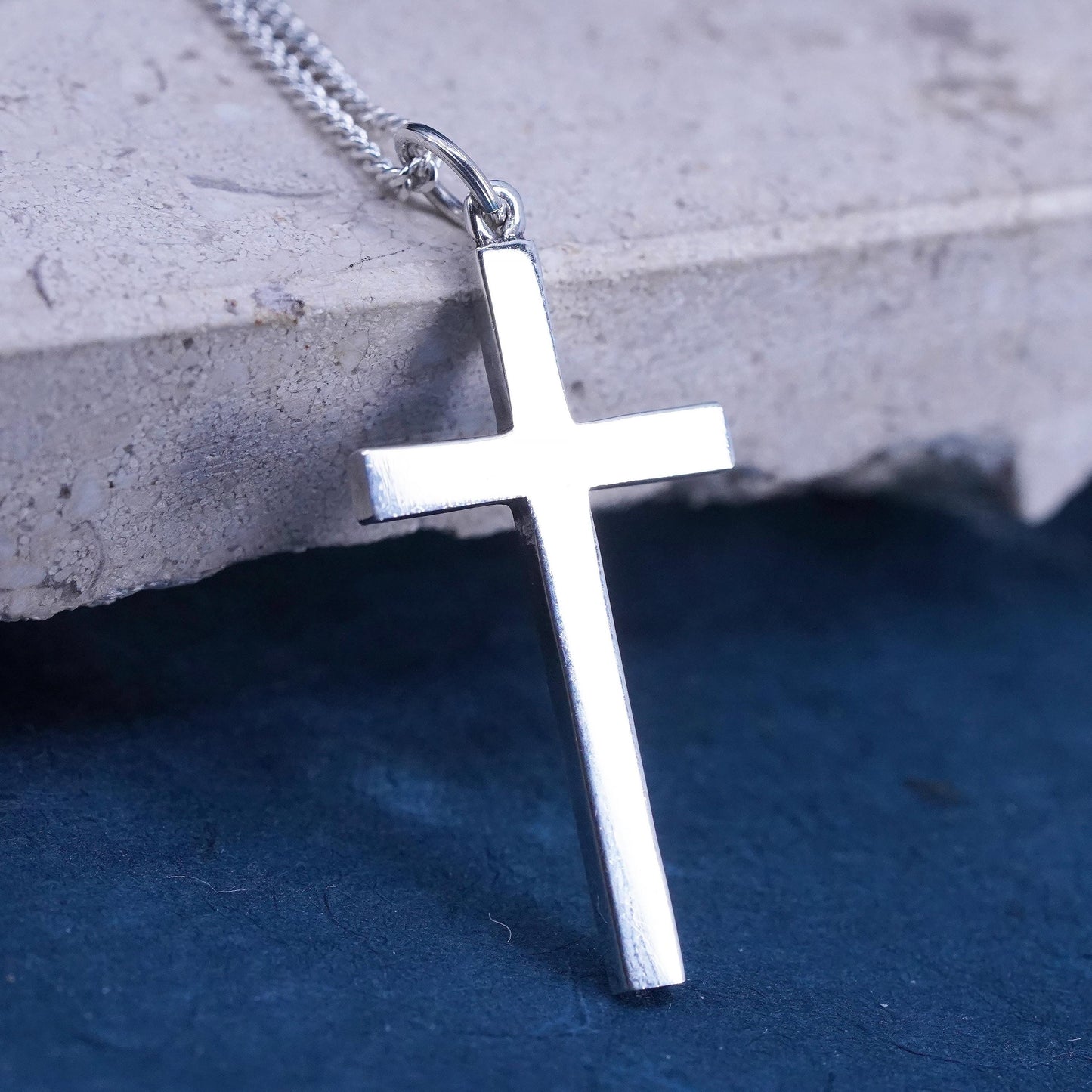 20” 2mm, vintage Sterling 925 silver handmade curb chain necklace with cross