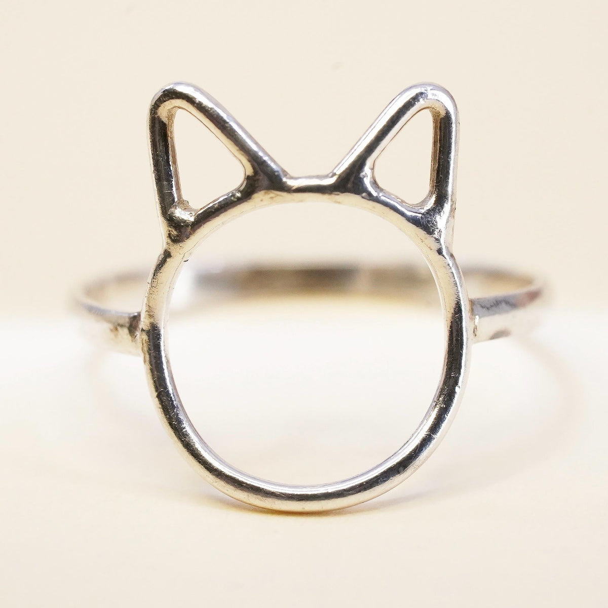 Size 6.25, vintage sterling 925 silver handmade ring with cat