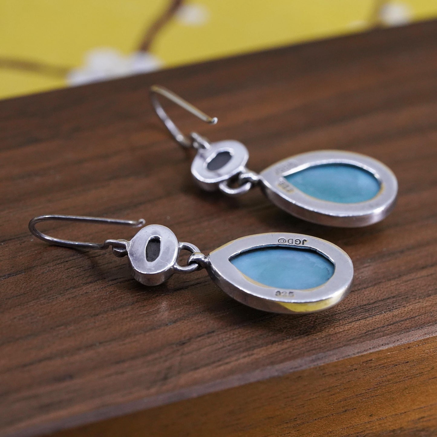 JGD Janice GIRARDI Sterling silver earrings, 925 teardrop mother of pearl