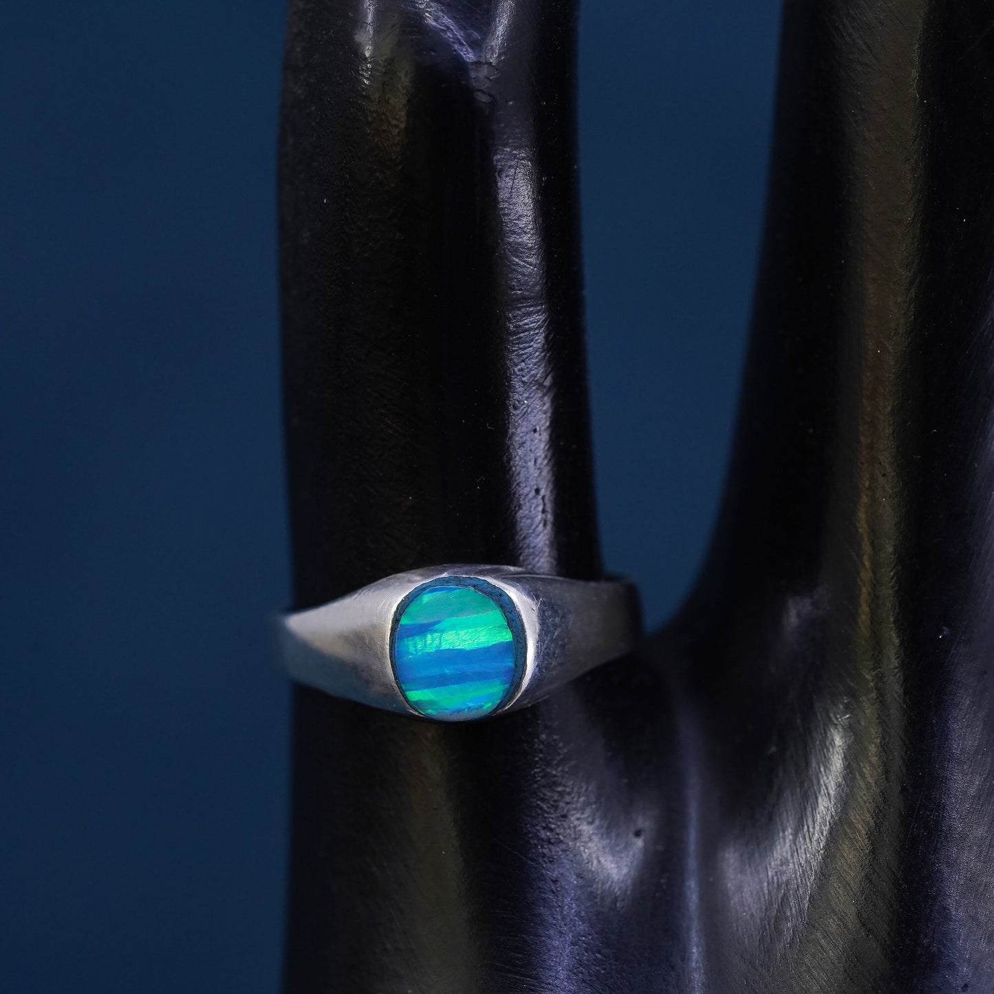 Size 4.25, VTG Sterling Silver Native American opal Ring, ring, 925 band opal