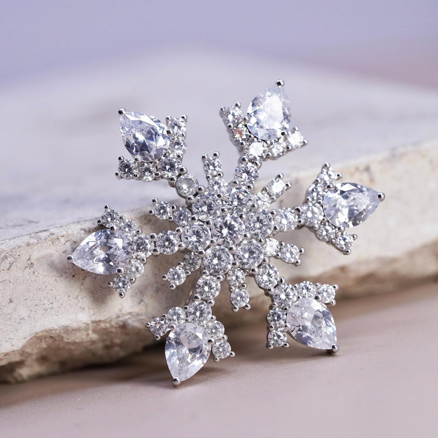 Vintage sterling silver handmade brooch, 925 filigree flower snowflake pin