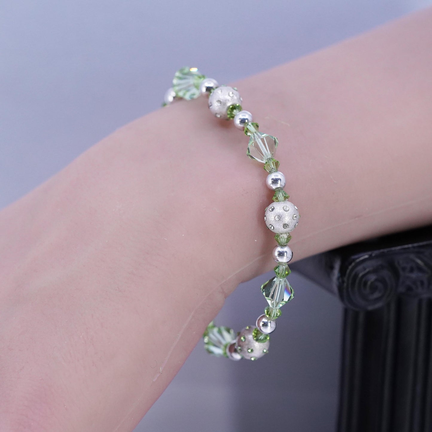 7", vintage Sterling 925 silver bracelet w/ green crystal beads toggle closure