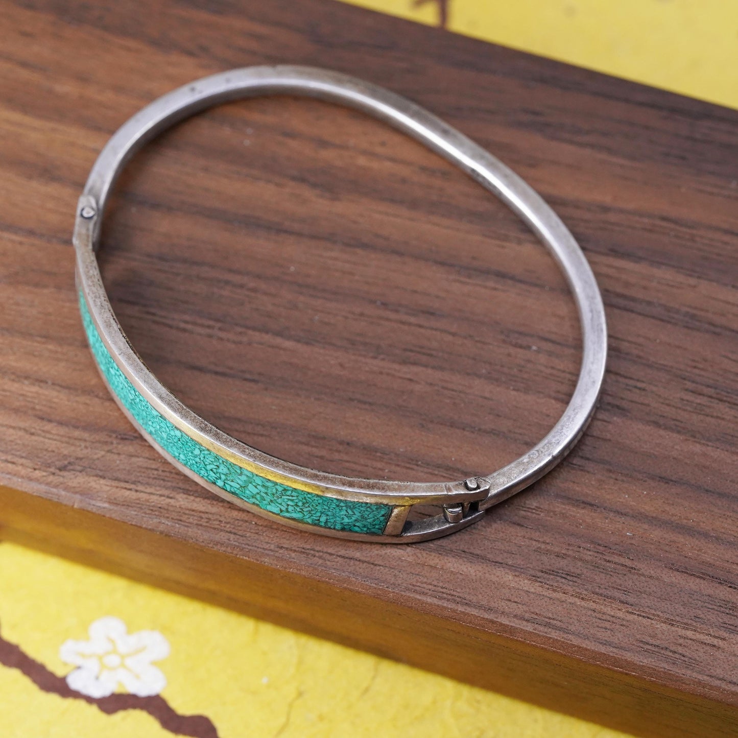 6.5”, VTG Mexican Sterling 925 silver bracelet, hinged bangle with turquoise