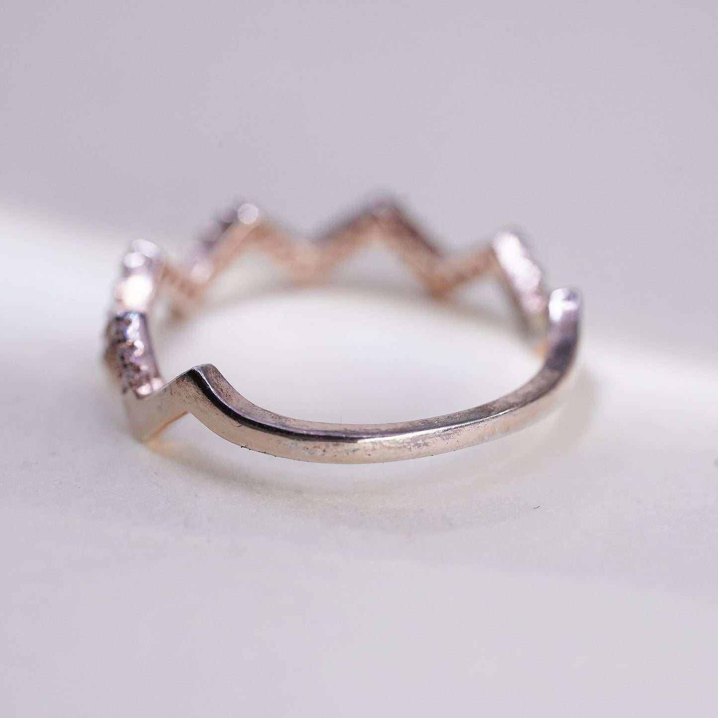 Size 7.25, vermeil rose gold Sterling silver ring, 925 zigzag band cluster Cz