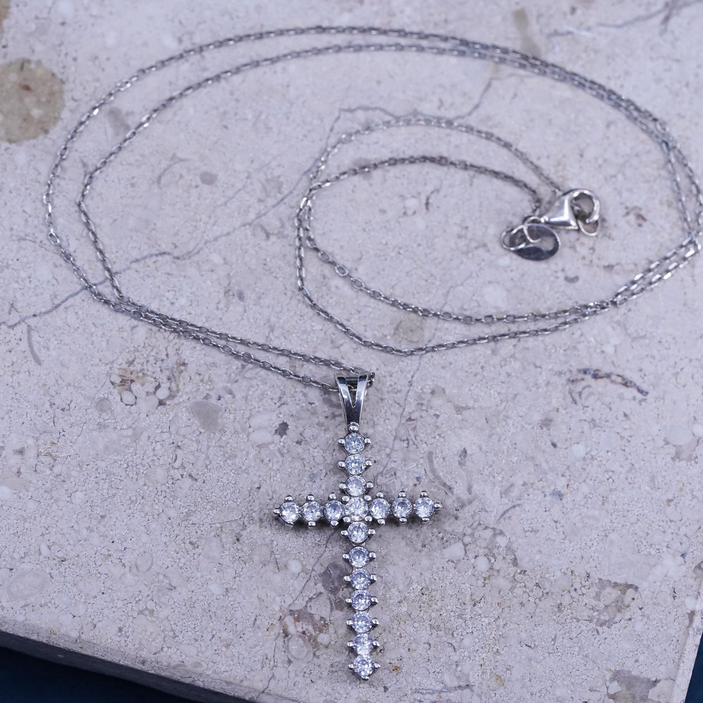 18”, 1mm, vintage Sterling silver necklace, 925 circle chain with cross pendant and Cz