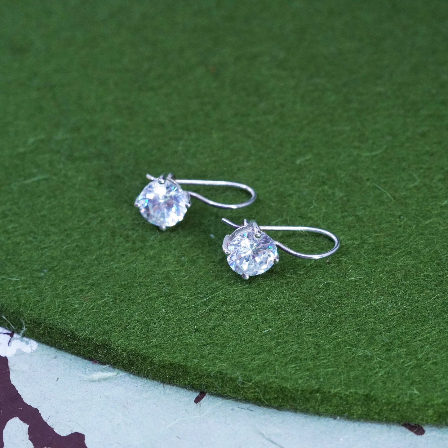 Vintage sterling silver 925 earrings with round CZ