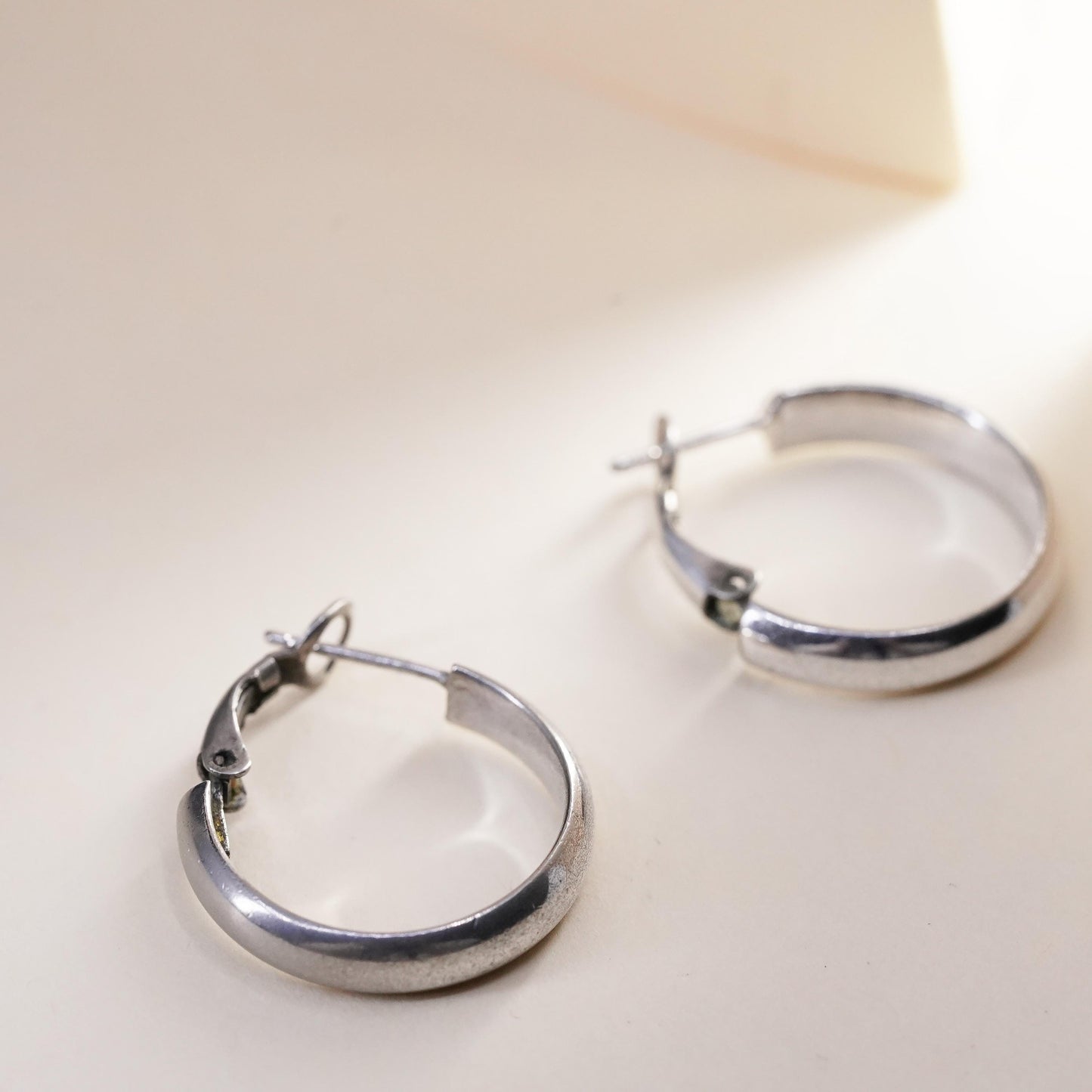 1" Vintage sterling silver bold loop earrings, primitive hoops