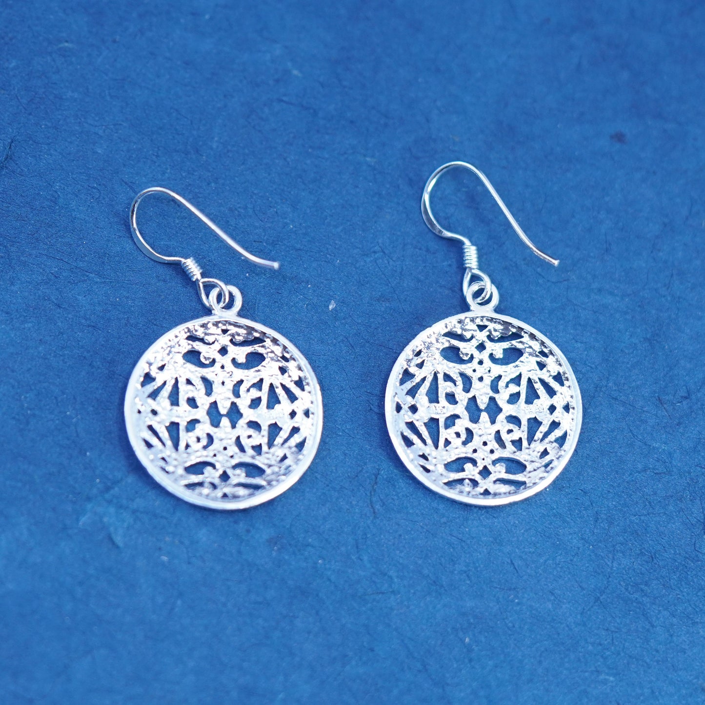 Vintage sterling silver handmade earrings, 925 circle filigree flower drop