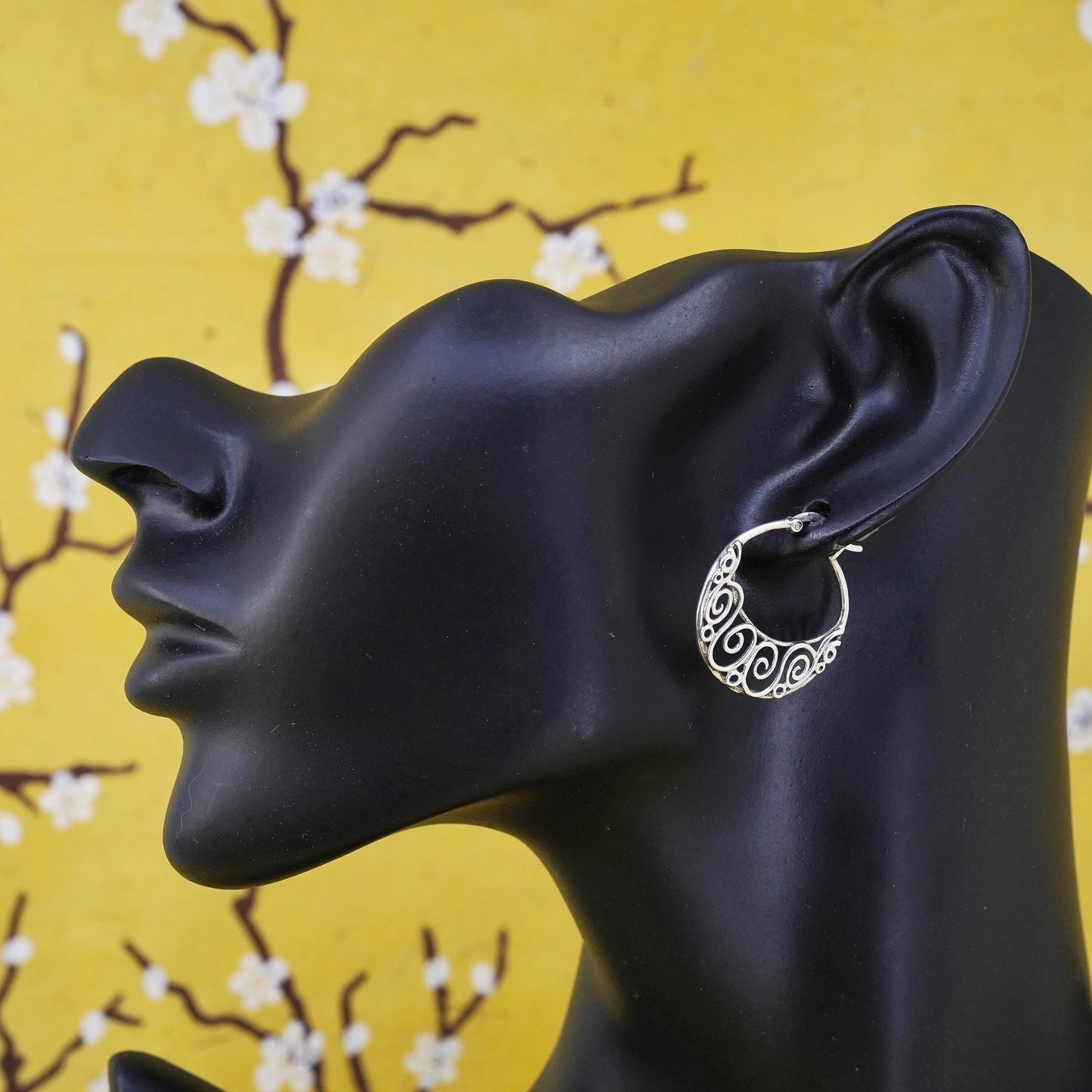 1”, Sterling silver flatten matted filigree swirly hoop earrings, 925 huggie