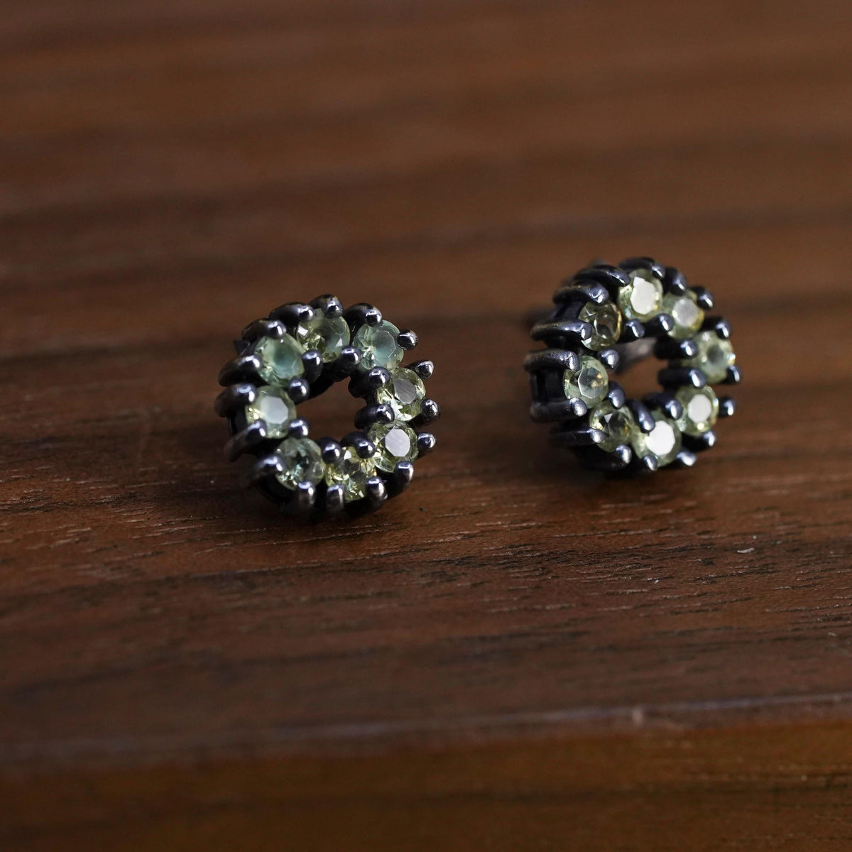Vintage Sterling 925 silver circle peridot studs earrings