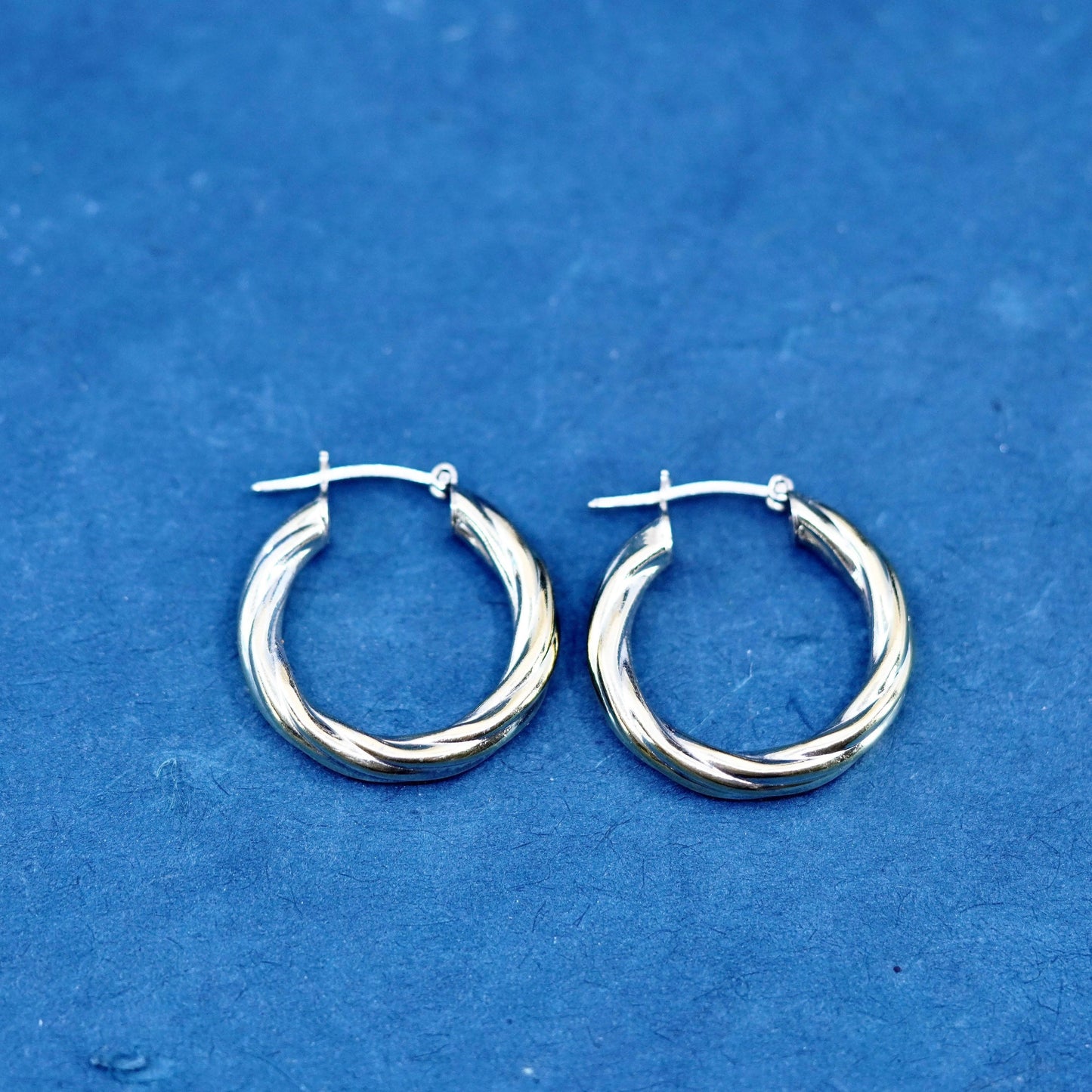 1”, vtg Italian vermeil gold over Sterling silver handmade hammered earrings