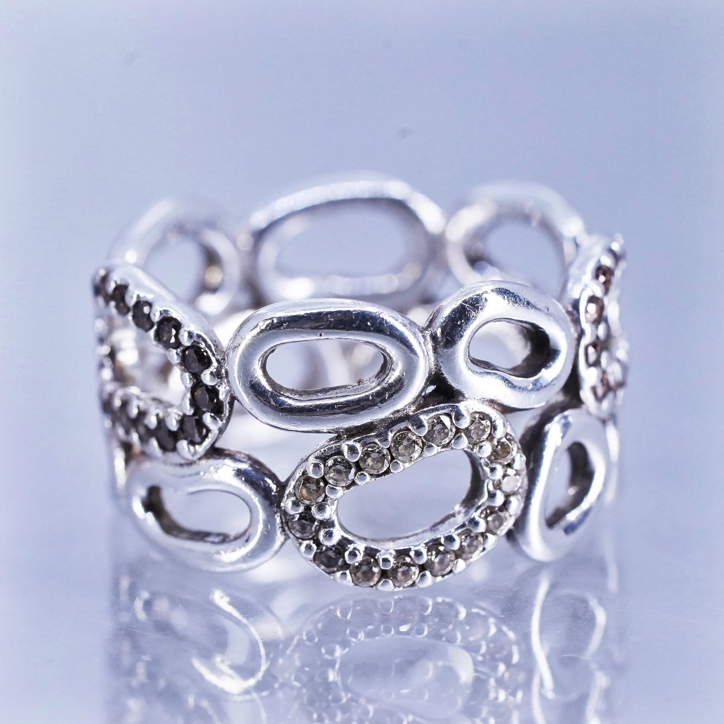 Size 6, vintage ALE Sterling 925 silver entwined ring with cluster cz, band