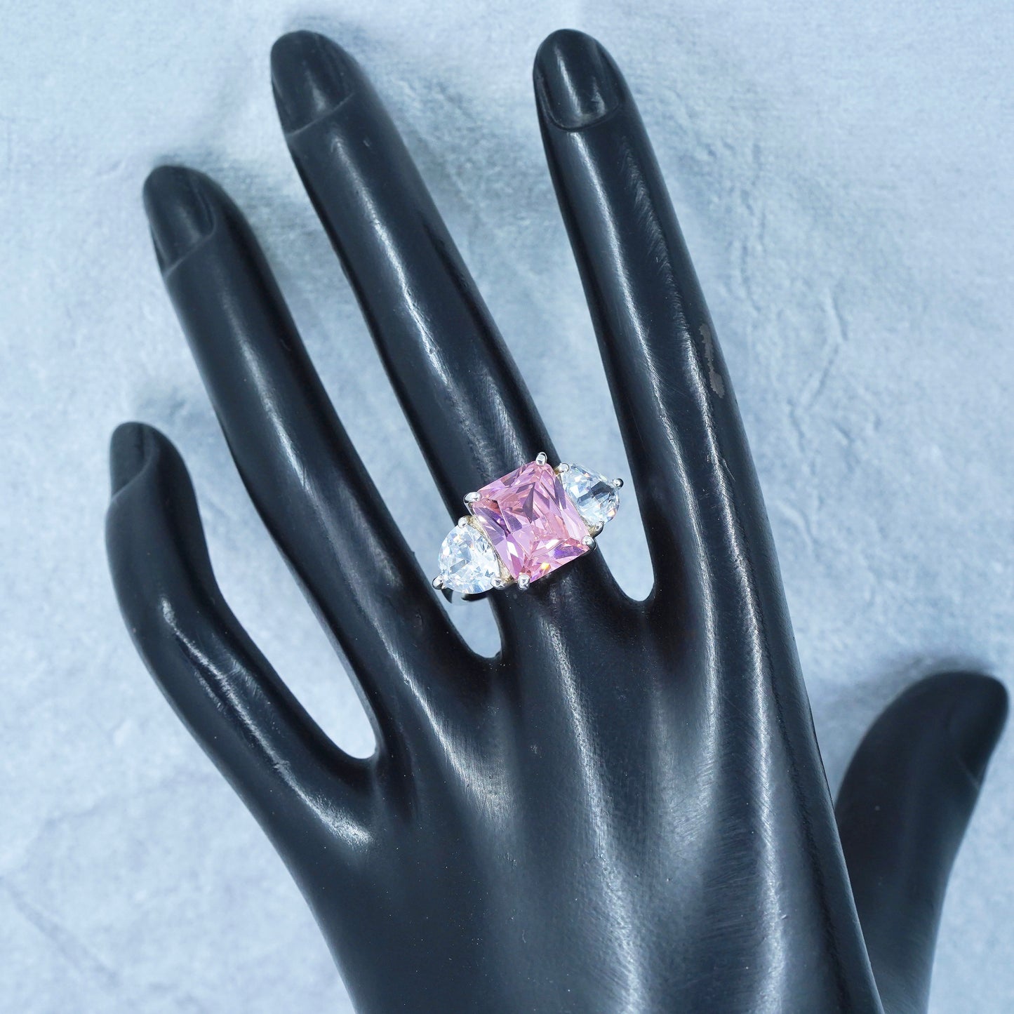 Size 7, vintage Sterling 925 silver handmade ring with rectangular pink Cz
