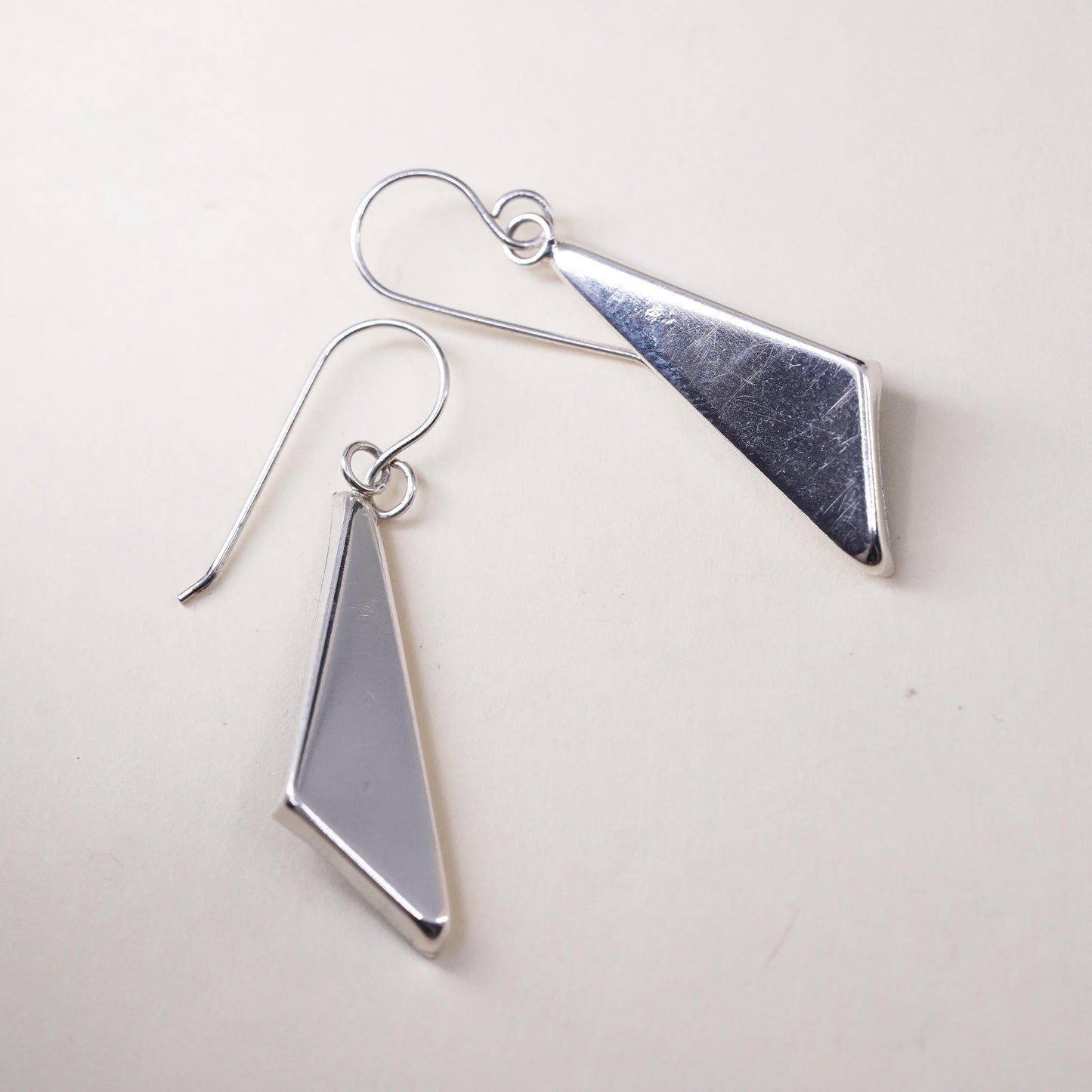 Native American Sterling 925 silver handmade triangular earrings turquoise