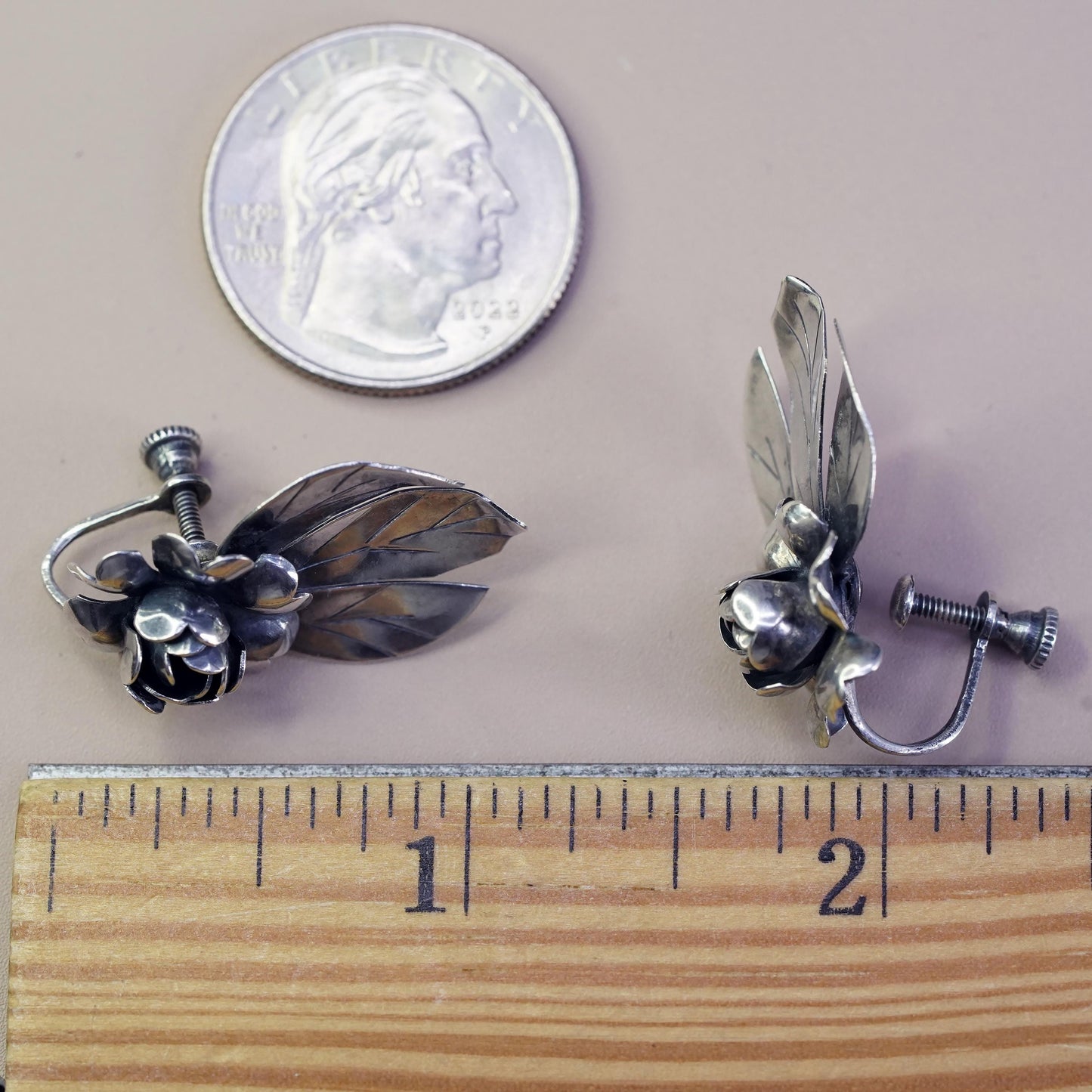 Vintage Sterling silver handmade earrings, 925 screw back flower