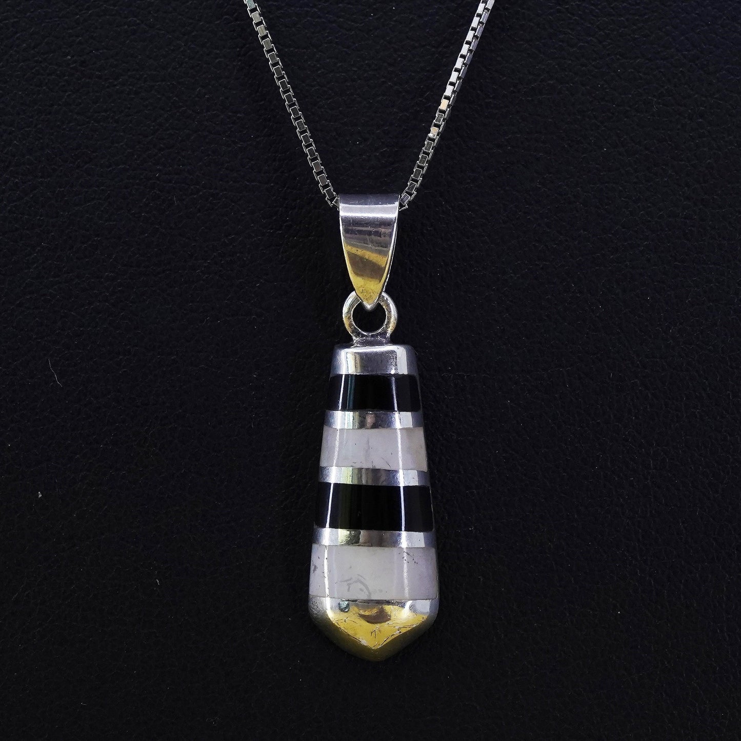 18” Vintage Sterling 925 silver box chain necklace pendant mother of pearl onyx