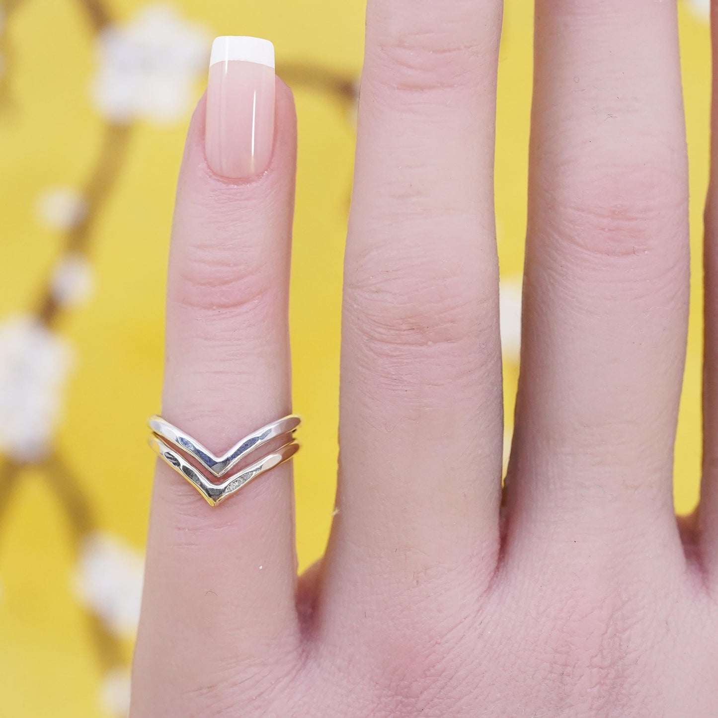 Size 3.25, vintage two tone Sterling silver ring, 14K gold 925 V shaped band
