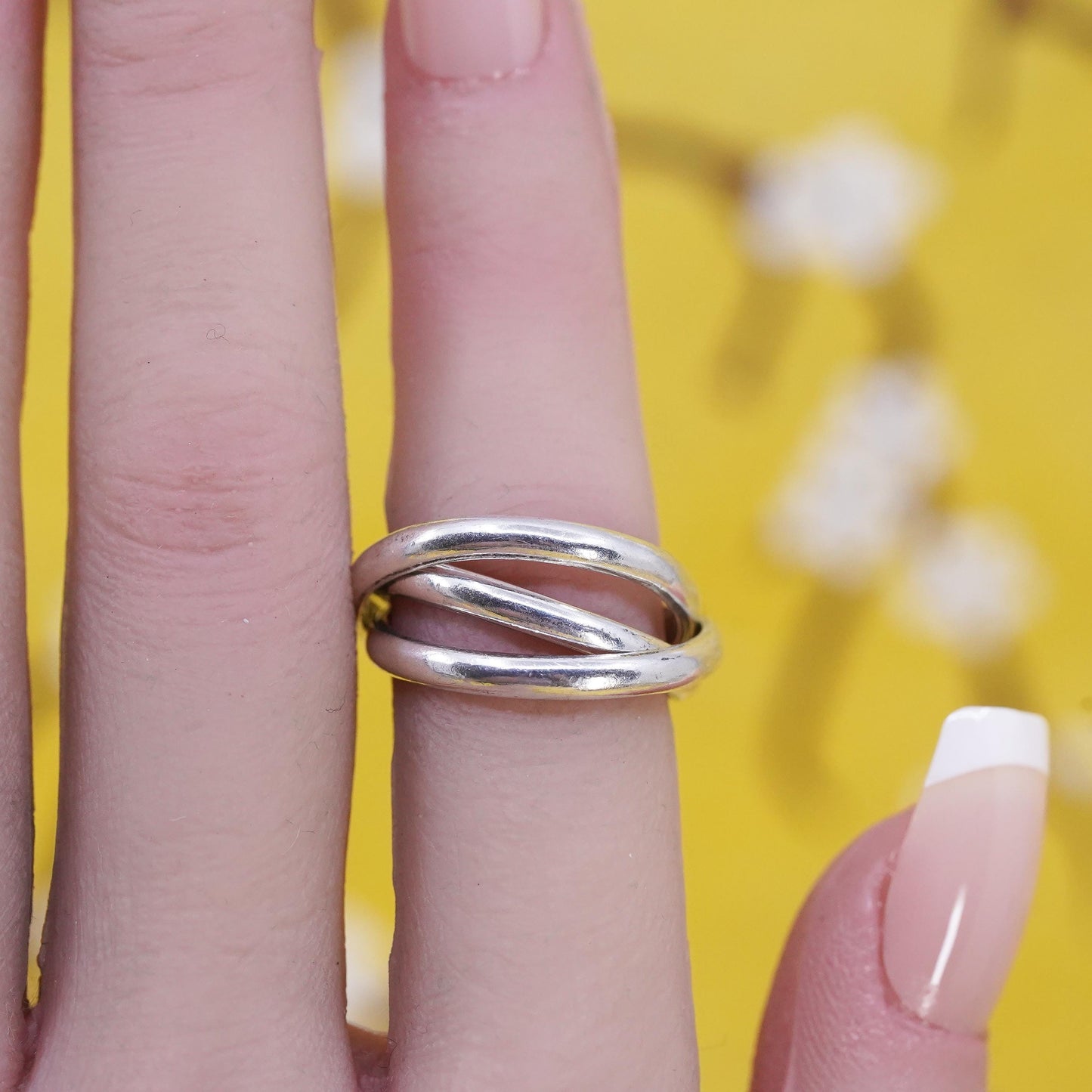 size 7, vintage Mexican Sterling silver handmade ring, 925 entwined band