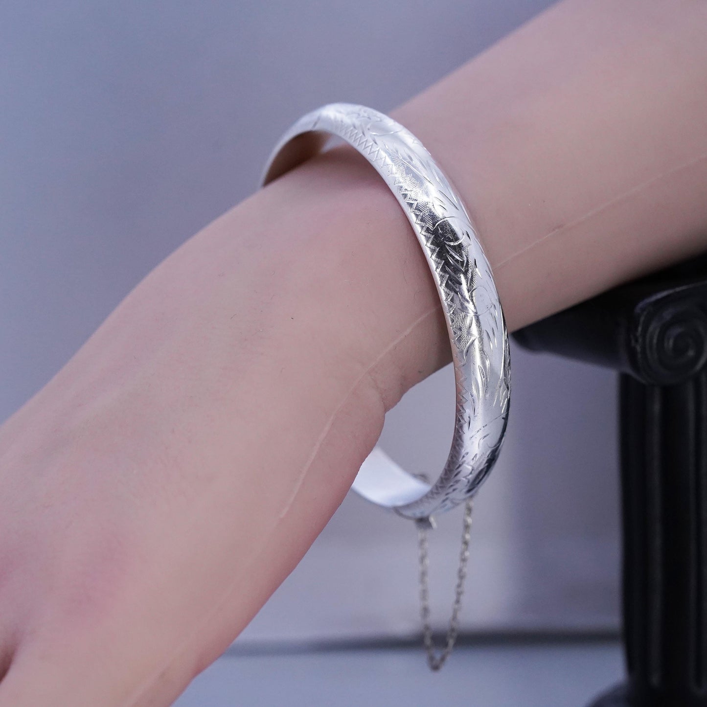 7.25”, Vintage Sterling 925 silver handmade bracelet, textured hinged bangle
