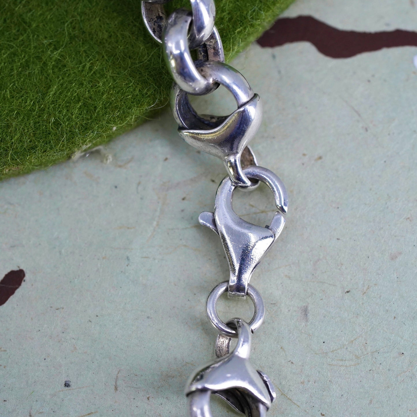 6.75” Italy sterling silver circle link bracelet, bold circle chain heart charm