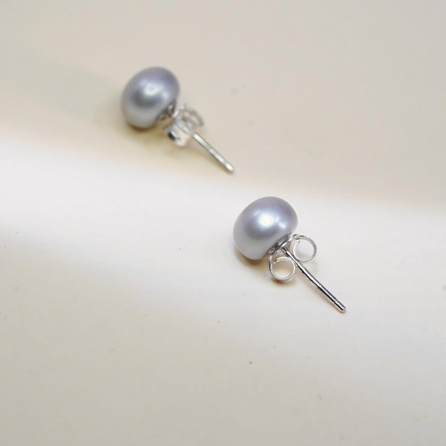 7mm, Vintage sterling silver earrings, 925 studs with gray pearl
