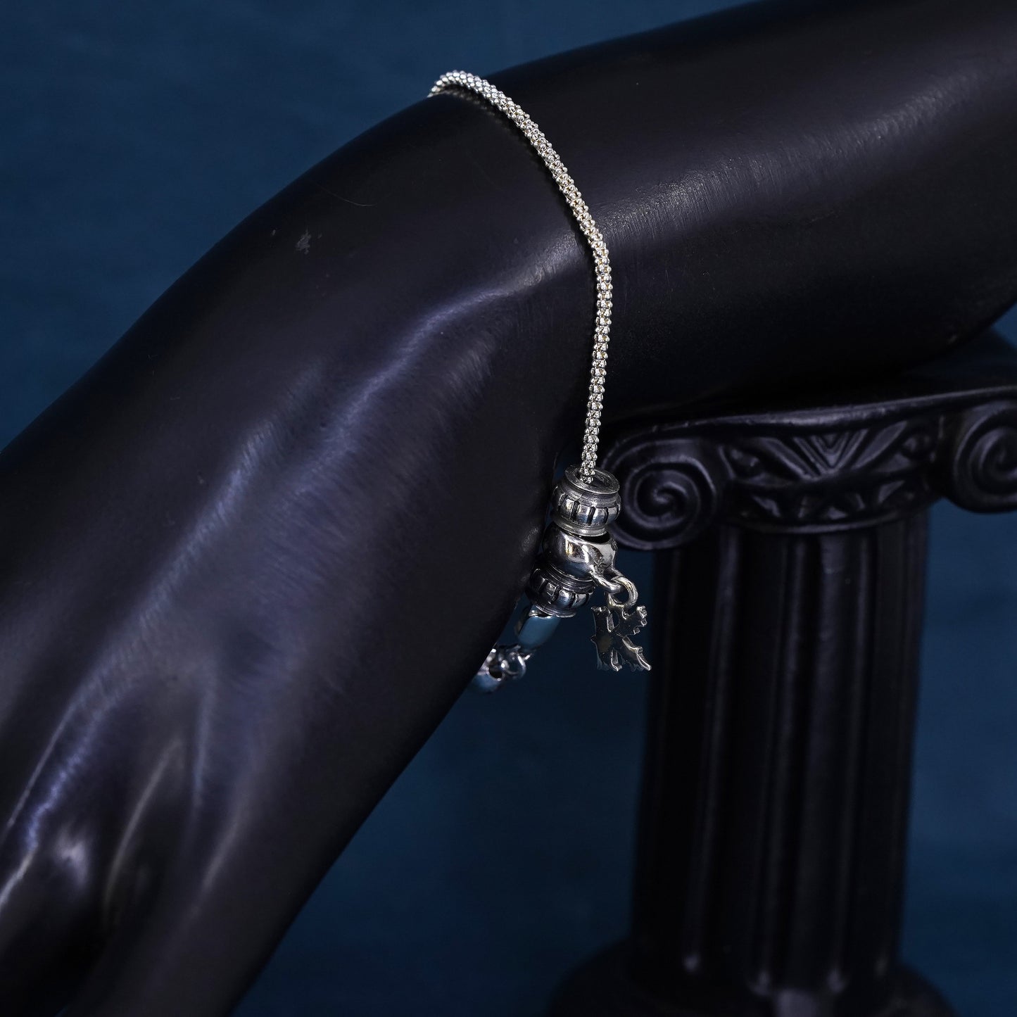 6.5", sterling silver bracelet, 925 popcorn chain w/ divider bead and letter K