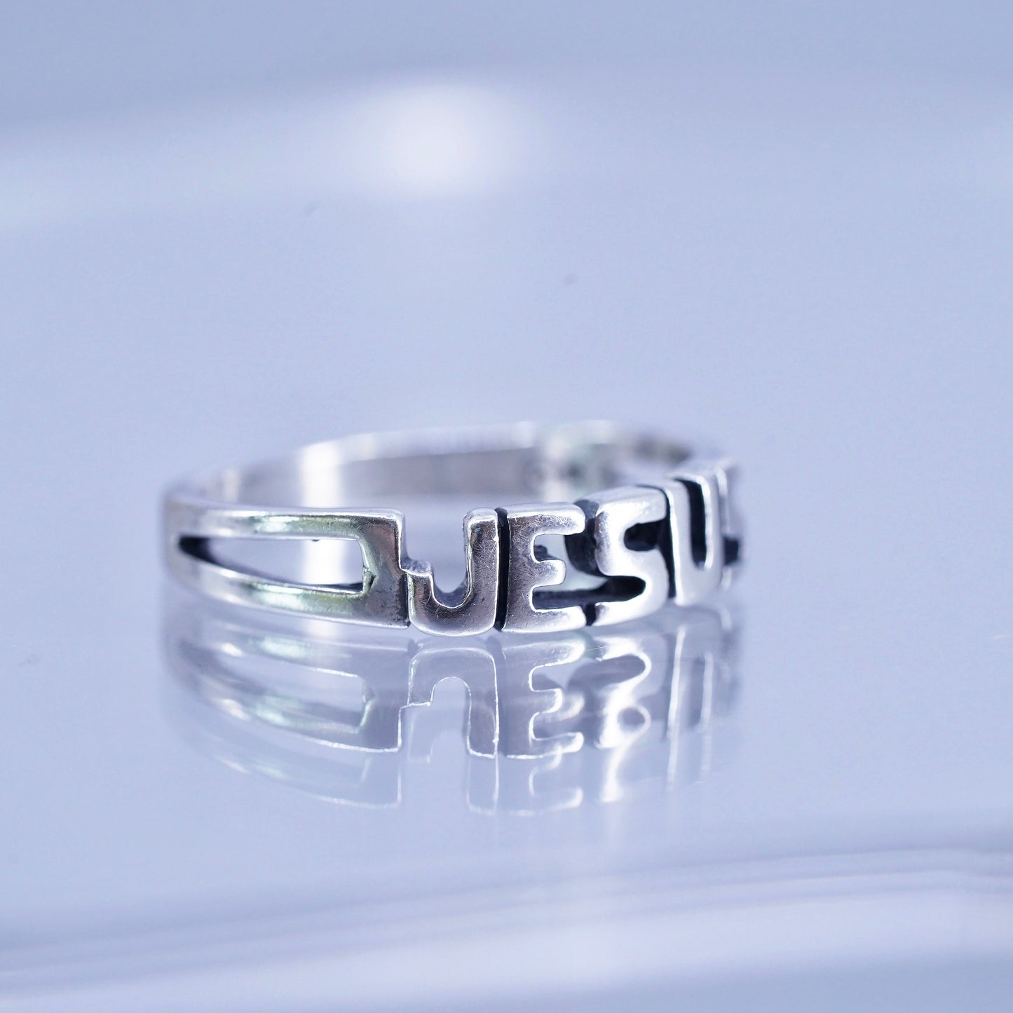Size 8, vintage Shube Sterling 925 silver stackable ring, Jesus band