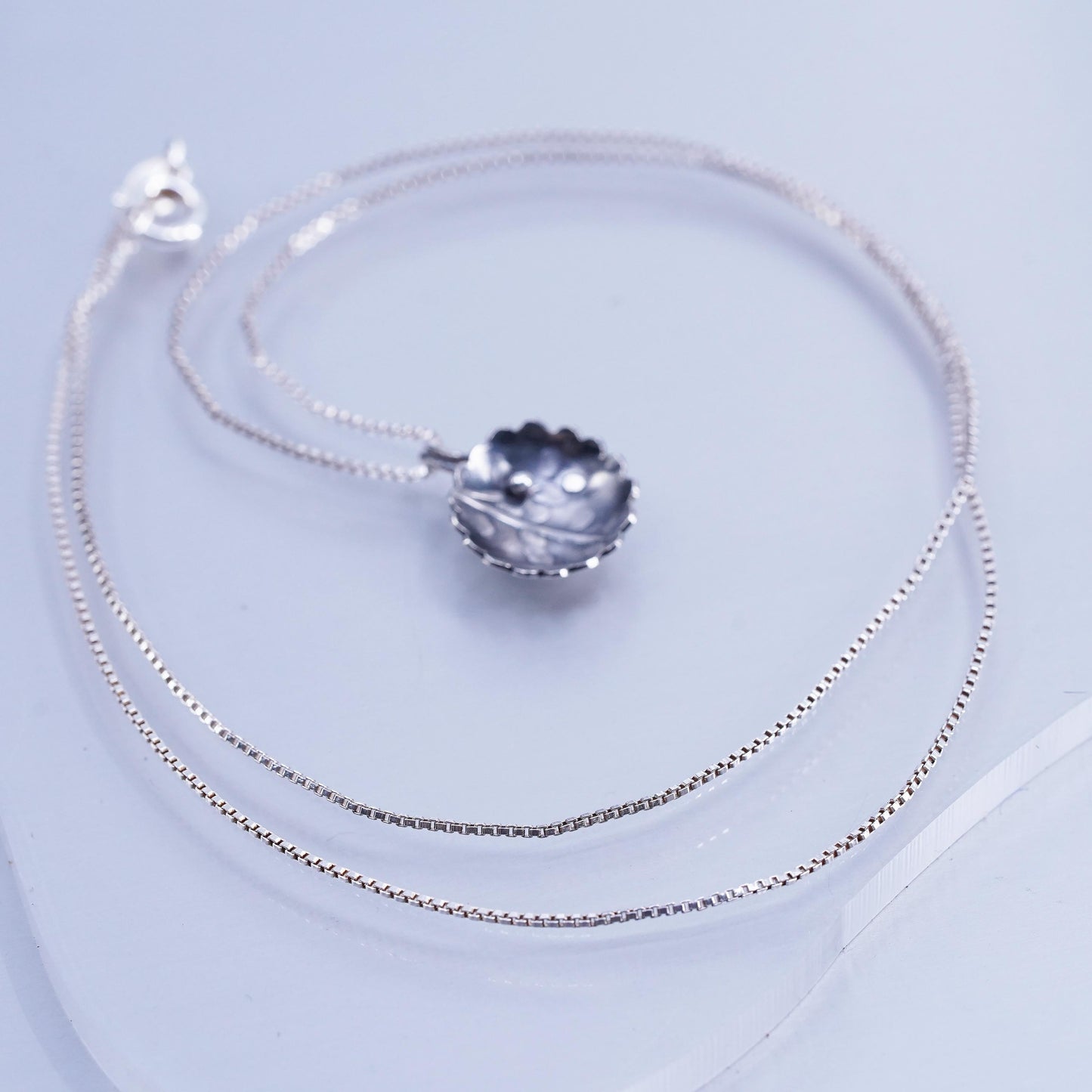 20”, vintage Sterling 925 silver box chain necklace with disc pendant