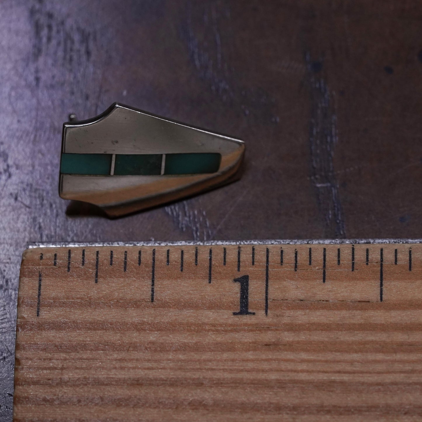 VTG Native American Ray Tracey Knifewing sterling silver single earring, stud