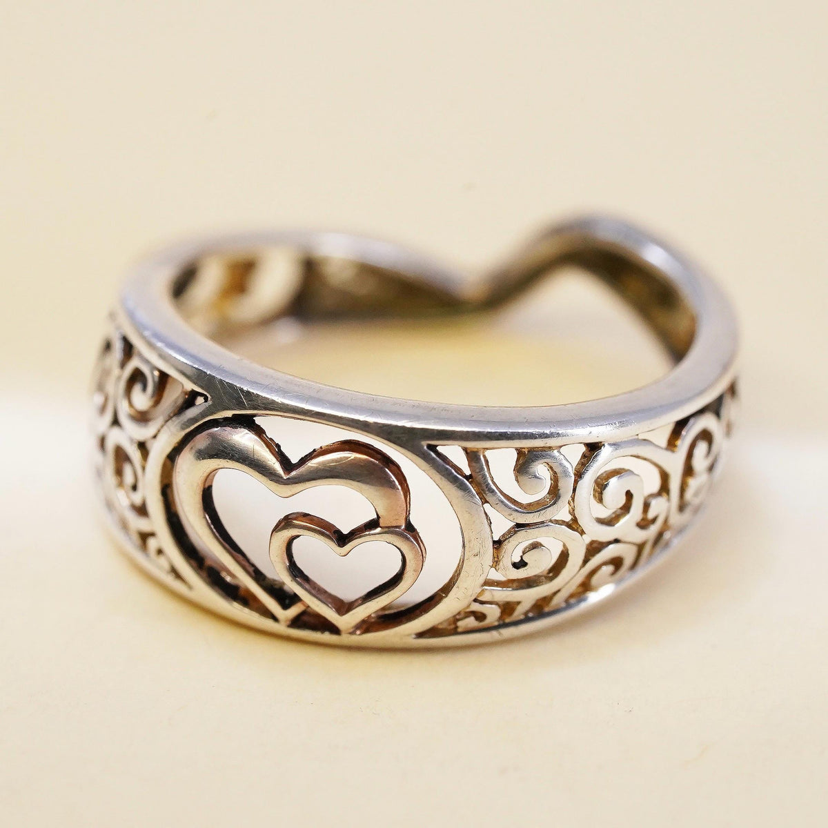 Size 6.5, Vintage sterling silver handmade ring, 925 filigree double heart band