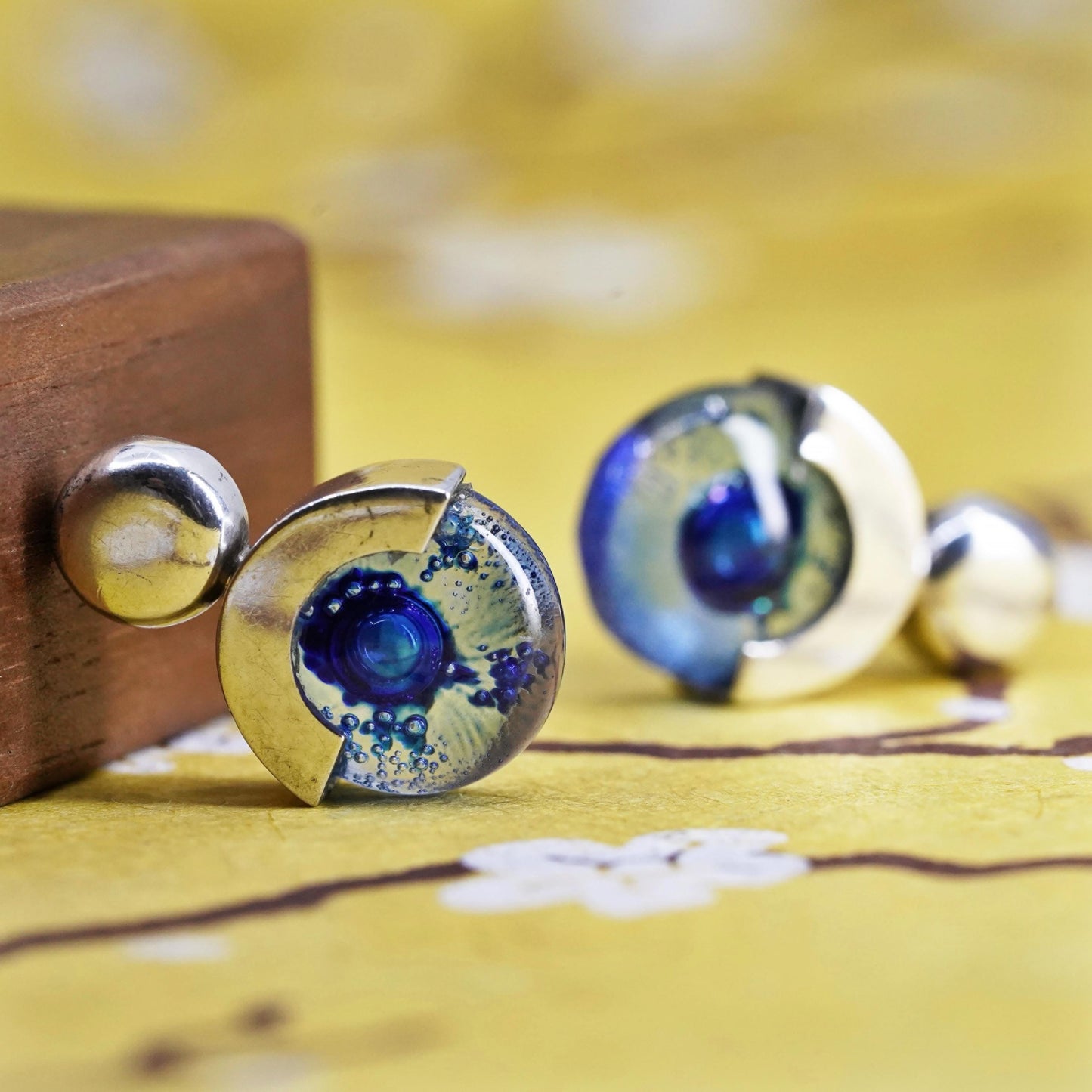 vintage Mexican Sterling silver studs, circle earrings with blue glass