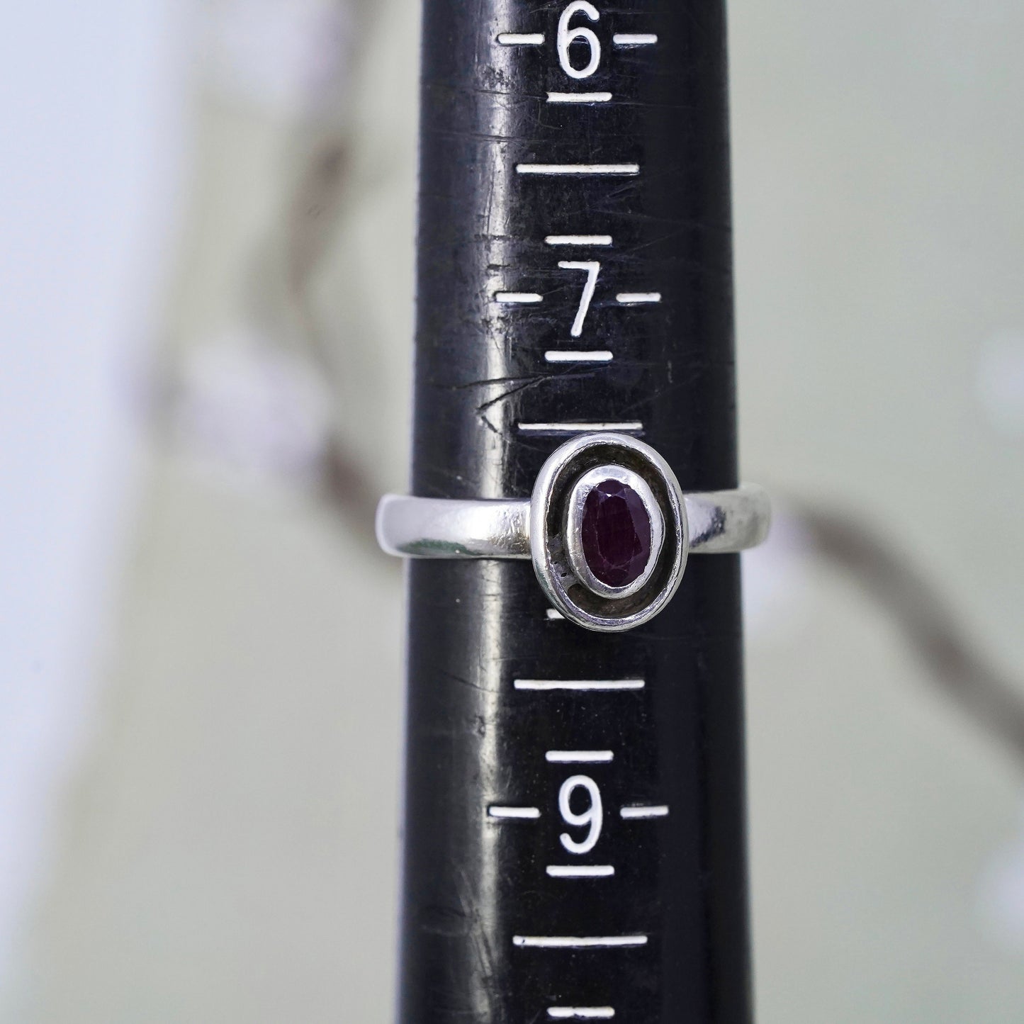 Size 8, vintage simple sterling 925 silver handmade ring with garnet