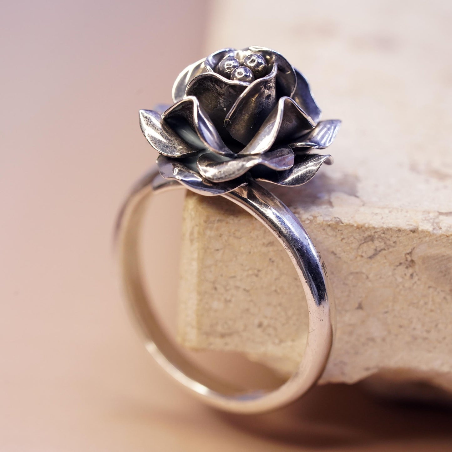 Size 8.5 adjustable, vintage Mexican Sterling silver ring, 925 rose flower band