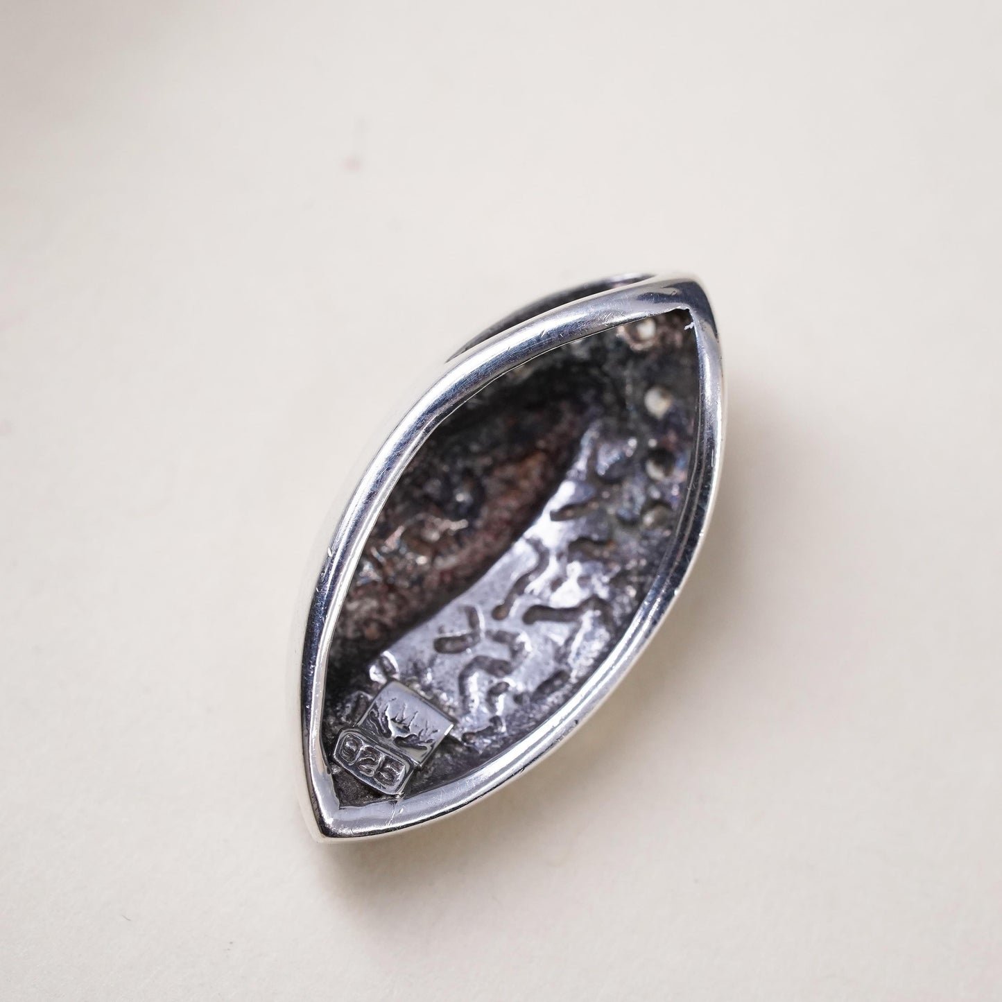 Vintage sterling 925 silver handmade pendant with mother of pearl and Cz