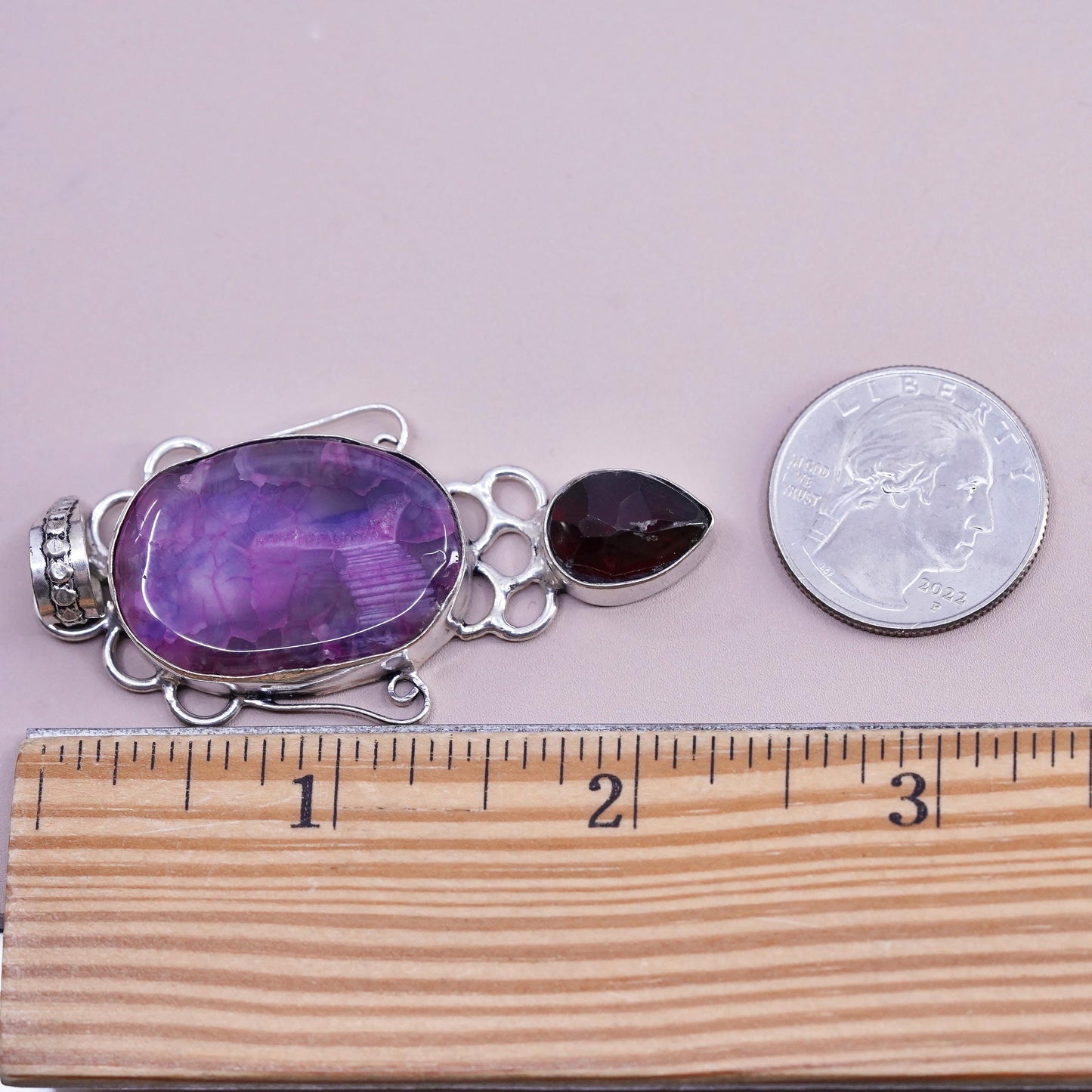 Vintage Sterling 925 silver handmade pendant with purple agate teardrop garnet