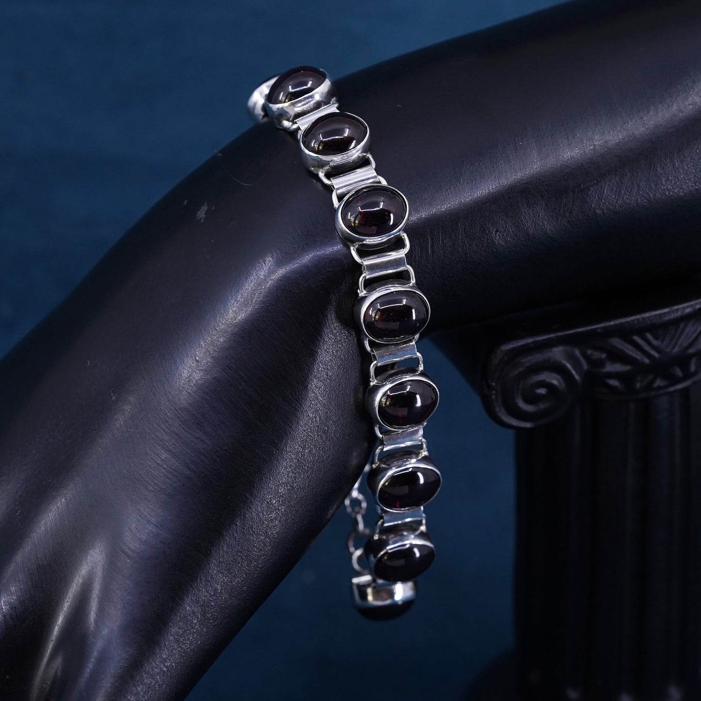 7.5", vintage Sterling 925 silver handmade tennis bracelet with oval garnet