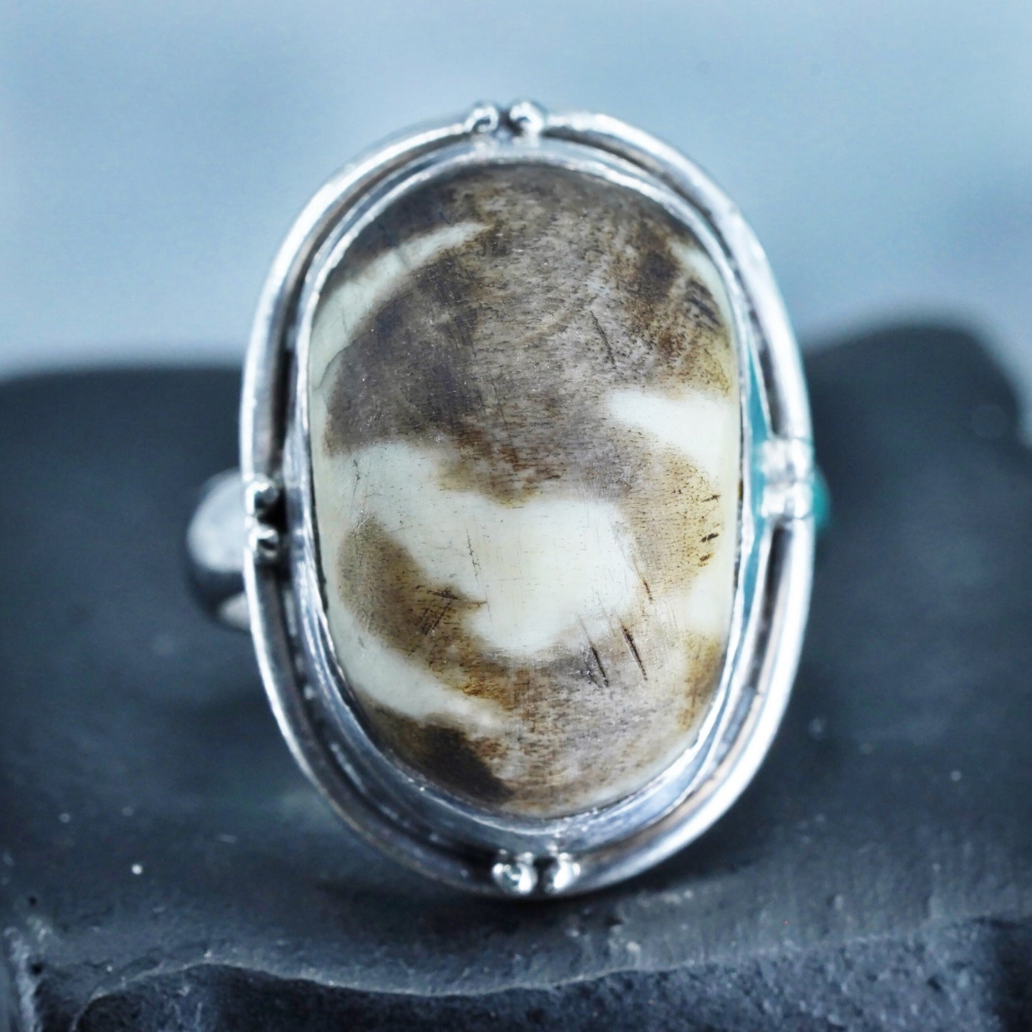 Size 9, vintage southwestern Sterling 925 silver handmade ring w/ jasper stone