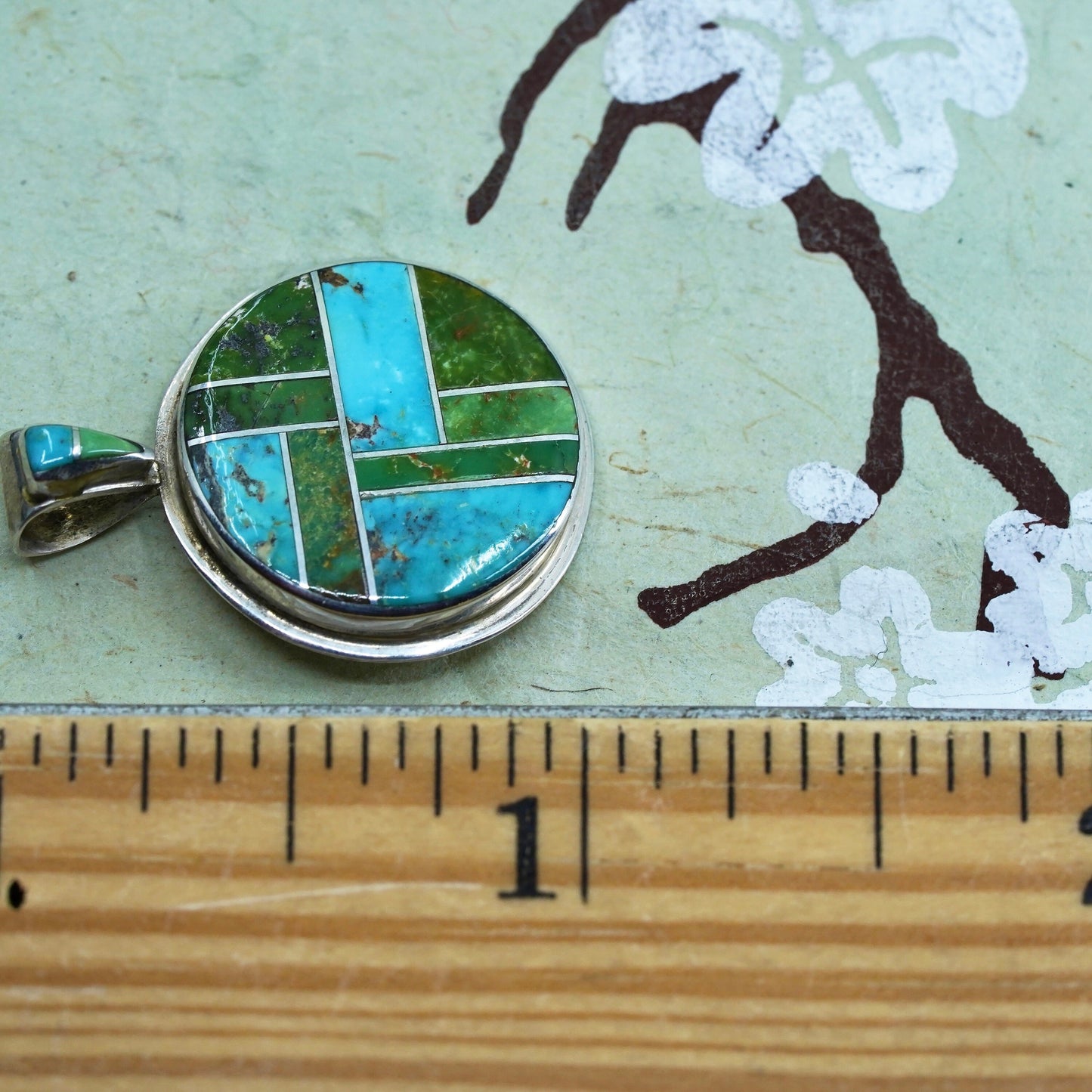 Native American Zuni Sterling 925 silver handmade circle pendant with turquoise
