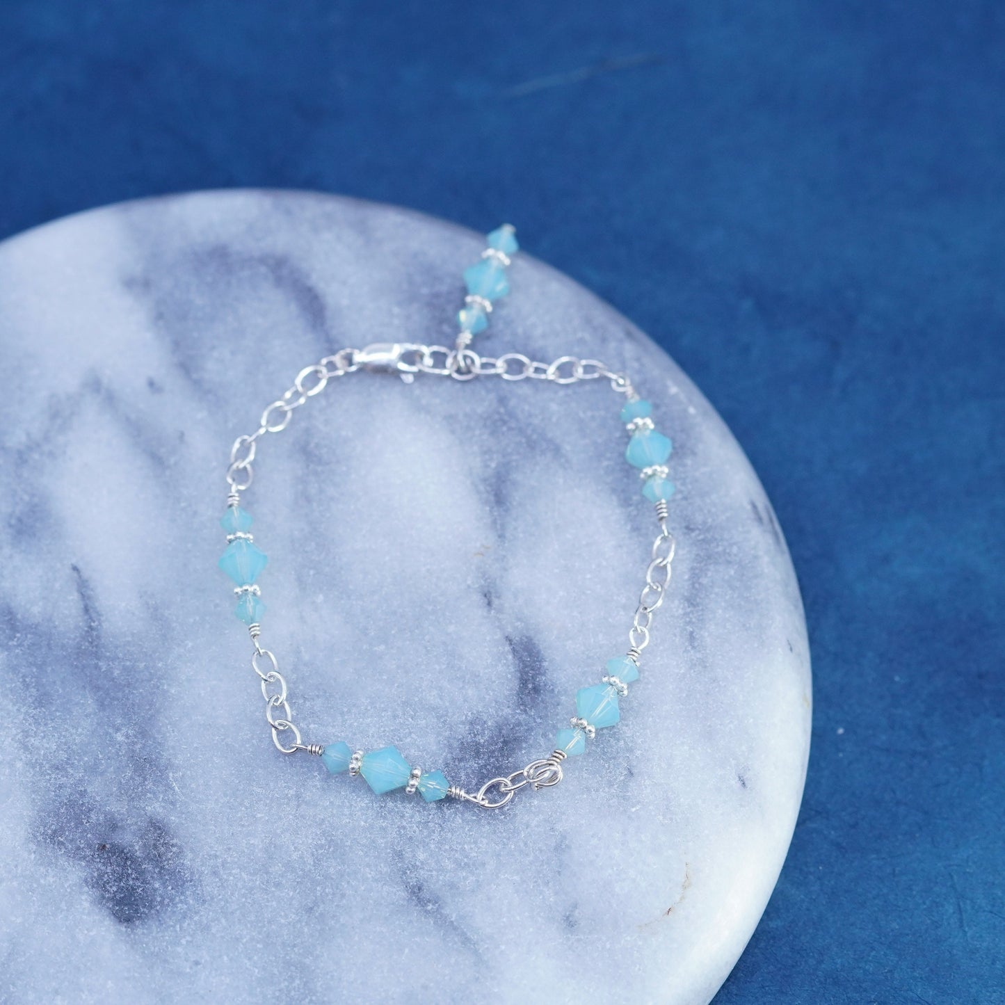 Sterling silver handmade bracelet, 925 circle chain with prehnite beads