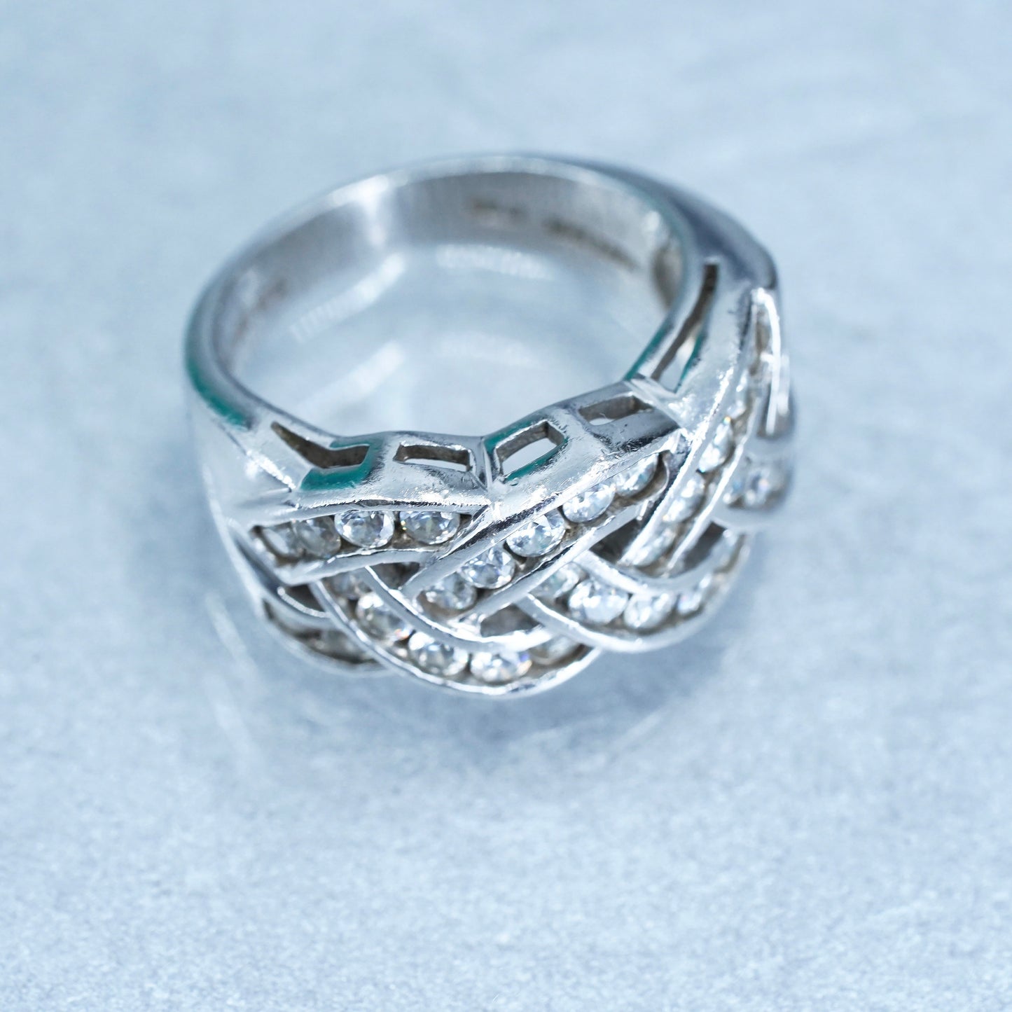 Size 5.75, vintage Sterling 925 silver handmade woven ring with cluster Cz