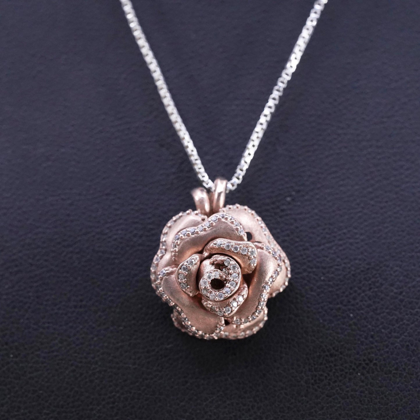 16”, Sterling 925 silver necklace, 925 box chain vermeil gold flower pendant