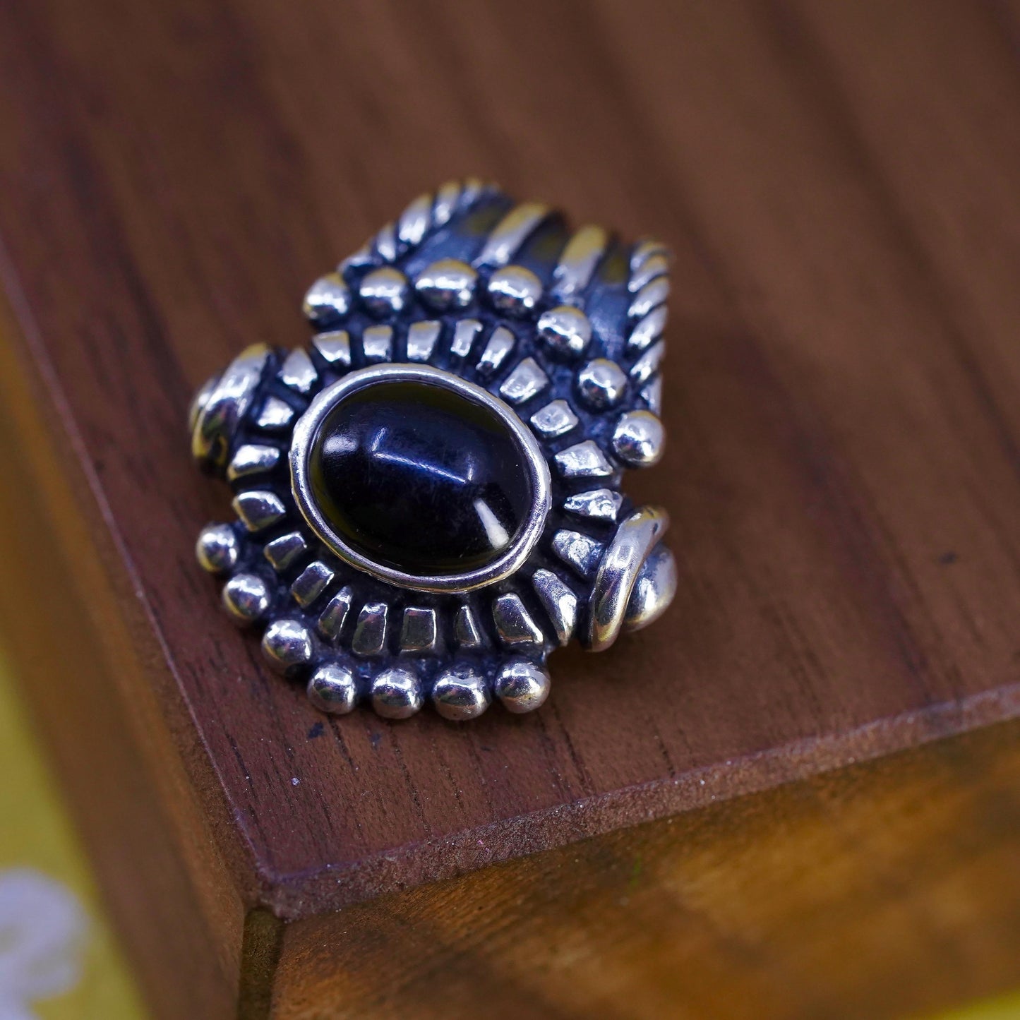 Vintage Sterling silver 925 handmade pendant with oval shaped black onyx beads