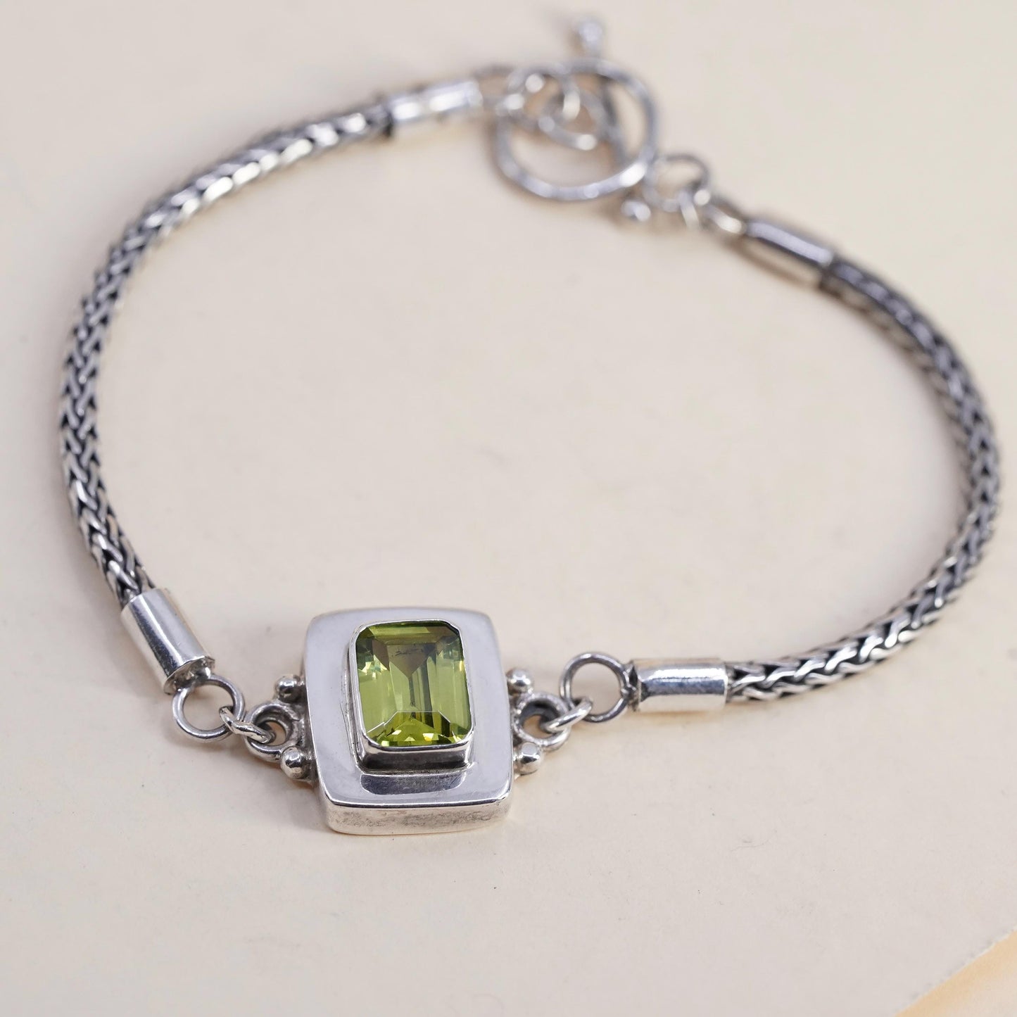 7”, vintage sterling silver bracelet, 925 wheat chain emerald cut peridot